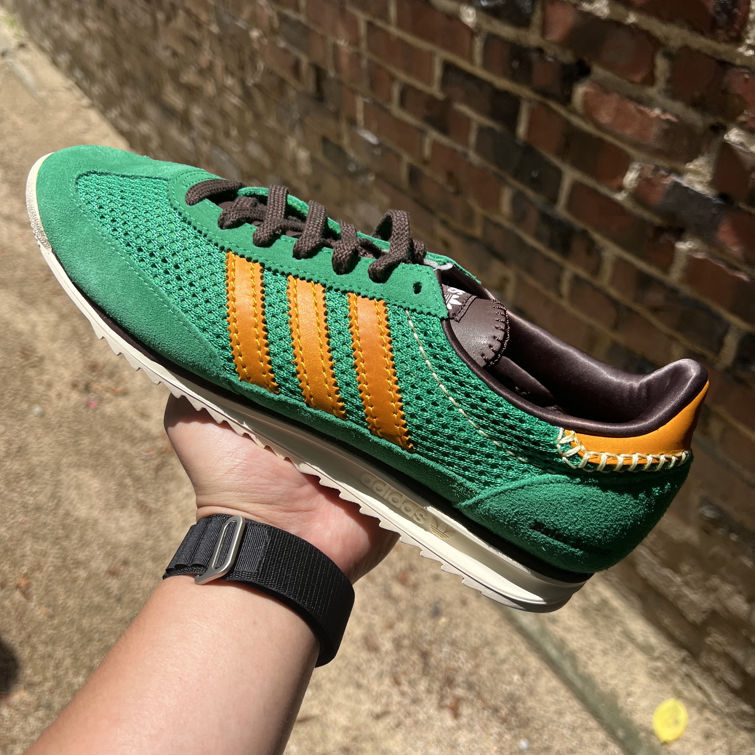 Adidas x Wales Bonner Samba Brown Ecru Tint, Adidas x Wales Bonner Samba Silver Metallic 착용 스타일 - 3