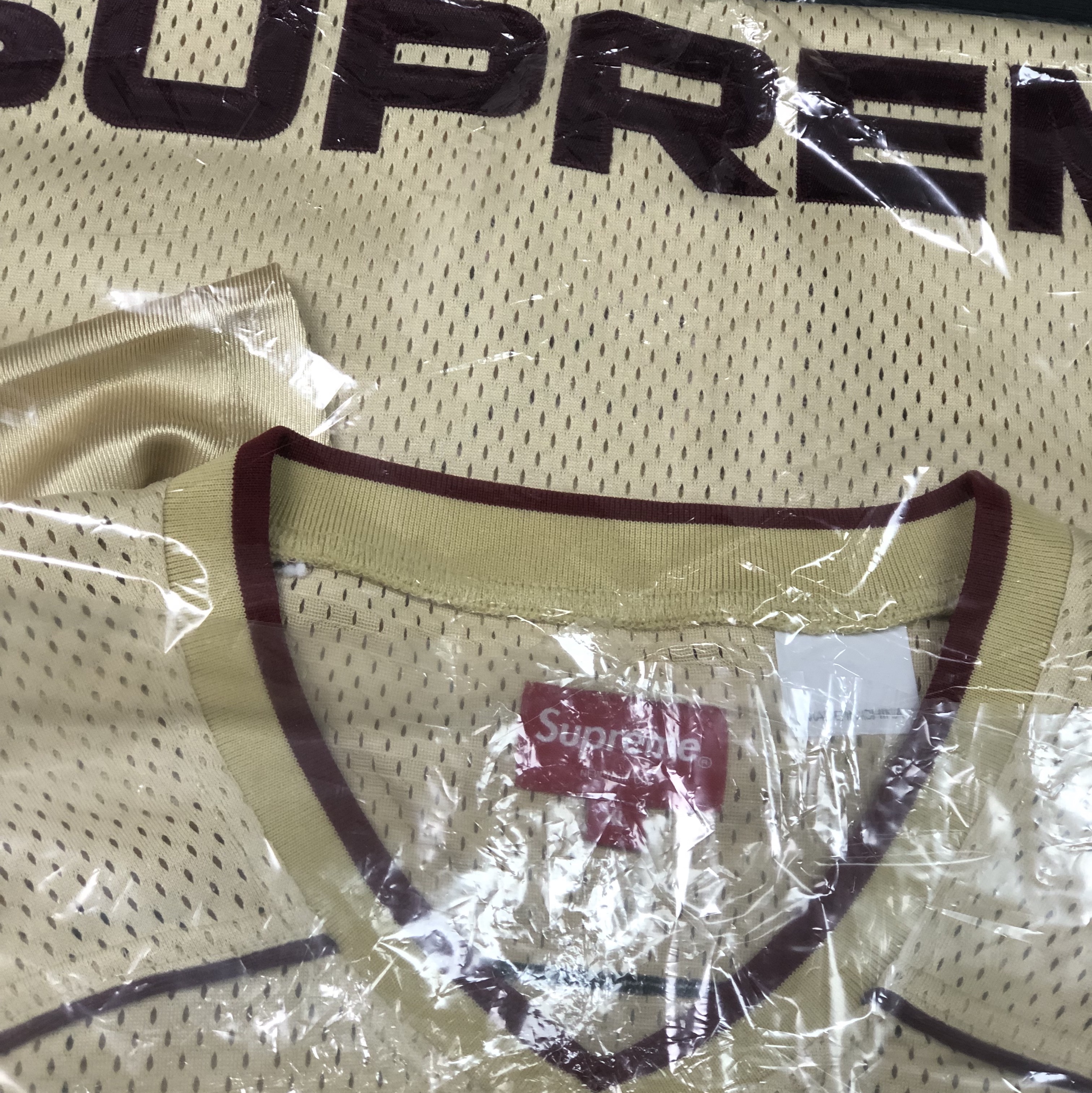 Supreme Perfect Season Football Jersey Gold - 23SS 착용 스타일