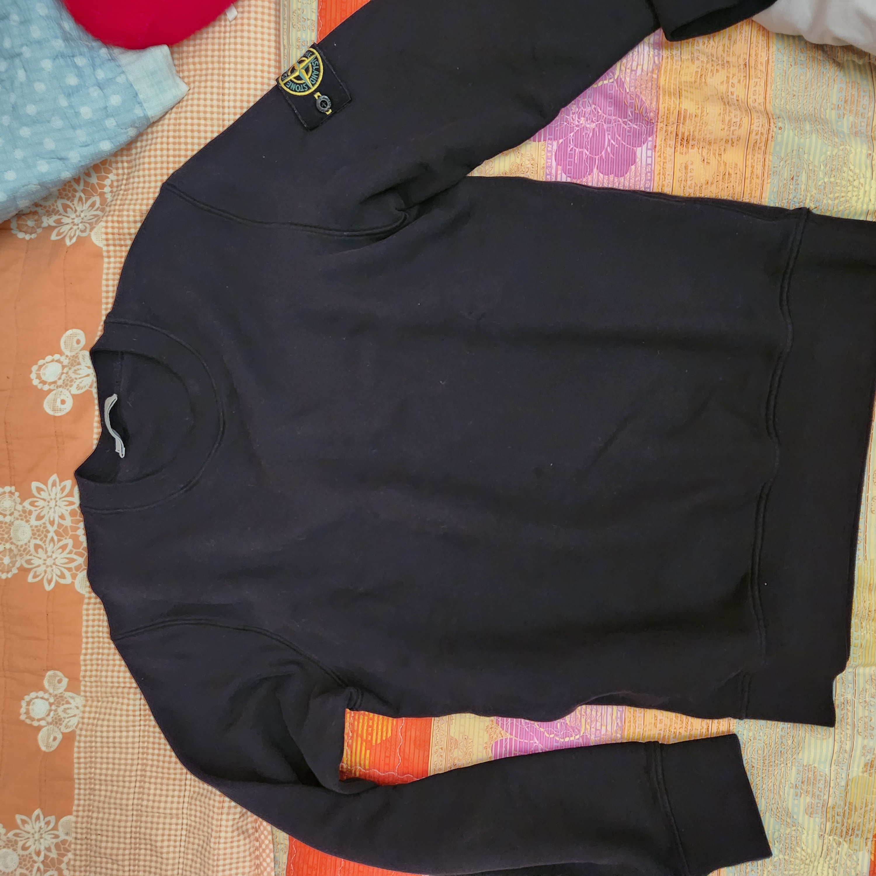 Stone Island 63020 Crewneck Sweatshirt Black - 22FW 착용 스타일