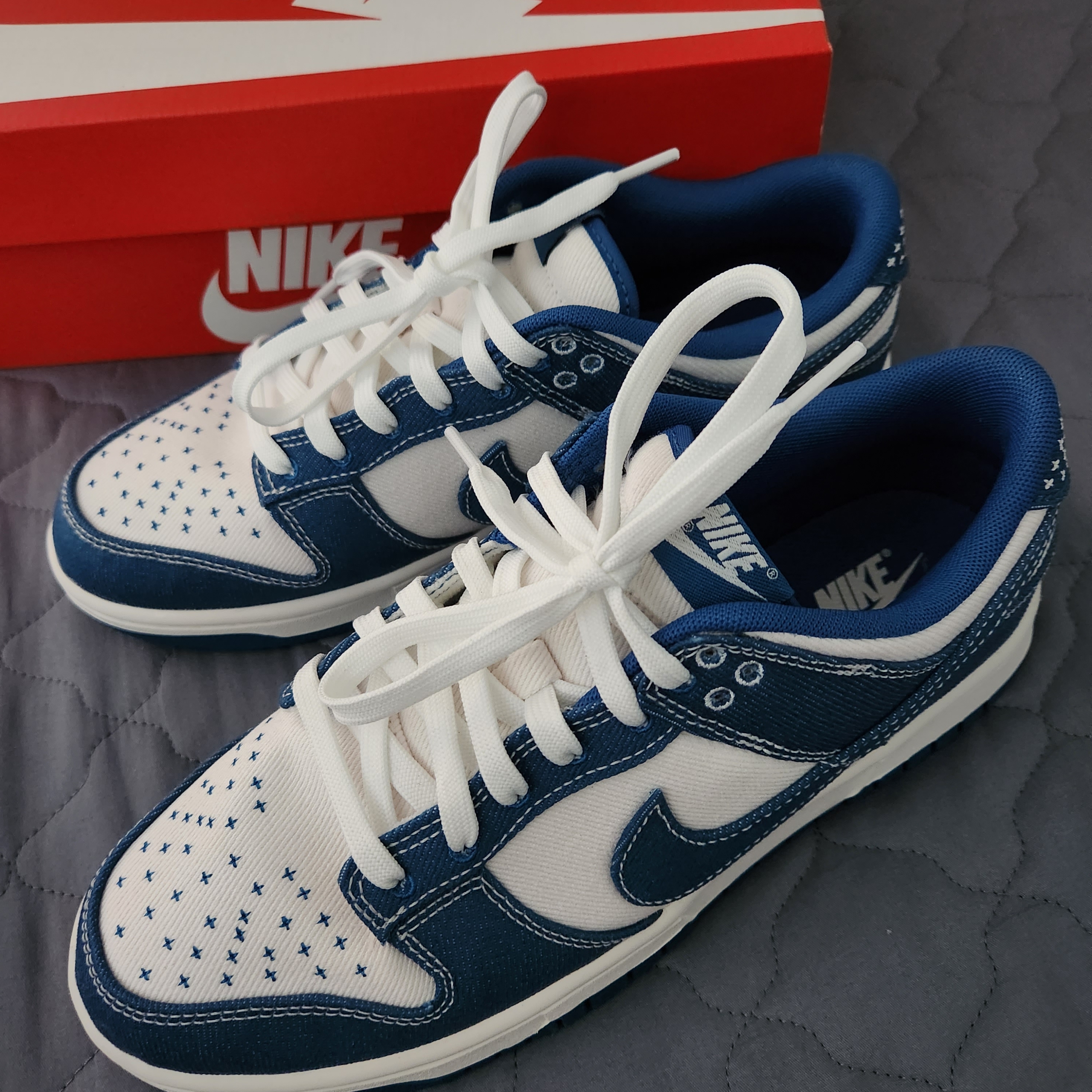 Nike Dunk Low Retro SE Industrial Blue 착용 스타일