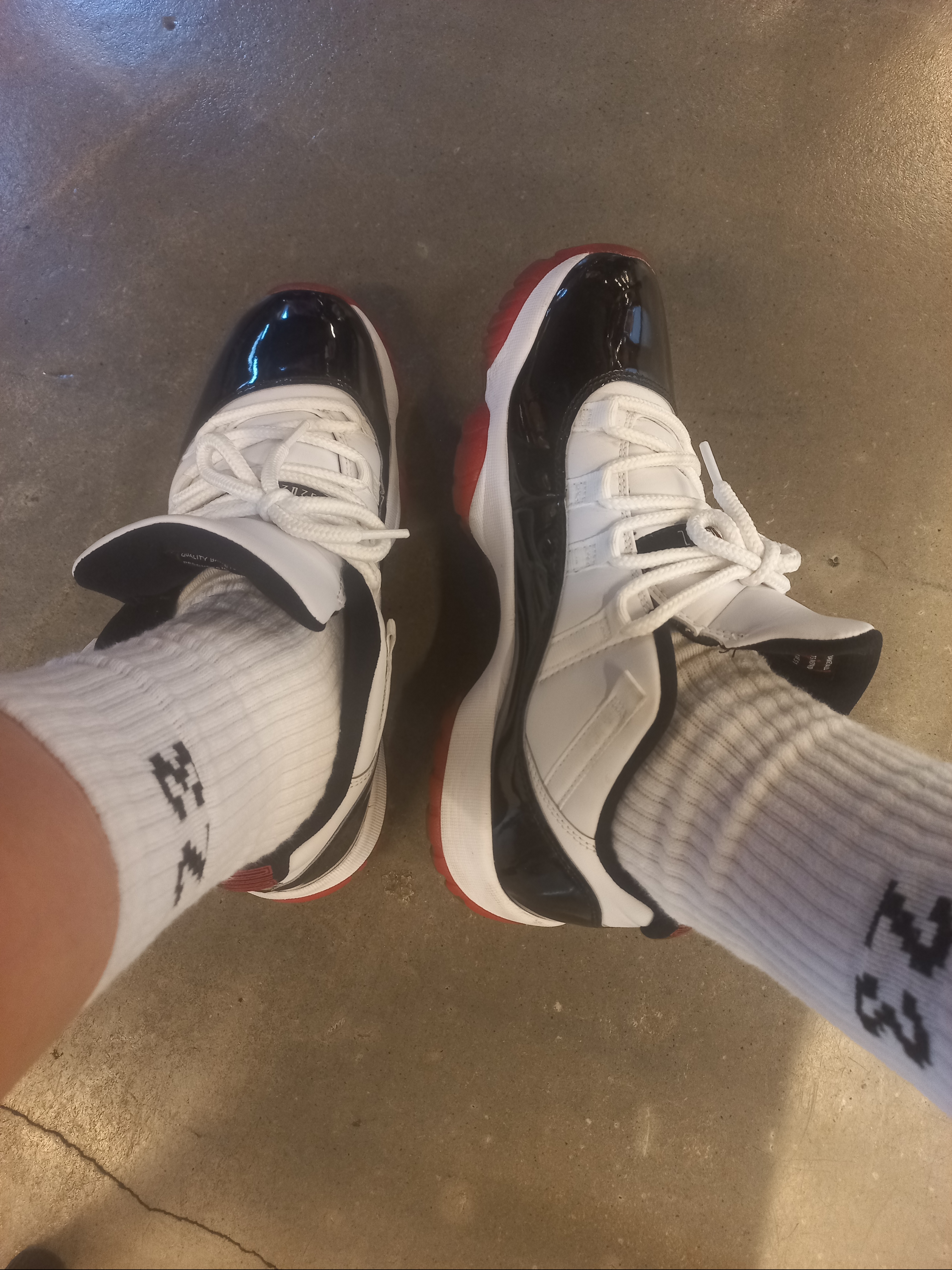 (GS) Jordan 11 Retro Low Concord Bred, Jordan 11 Retro Low Concord Bred 착용 스타일