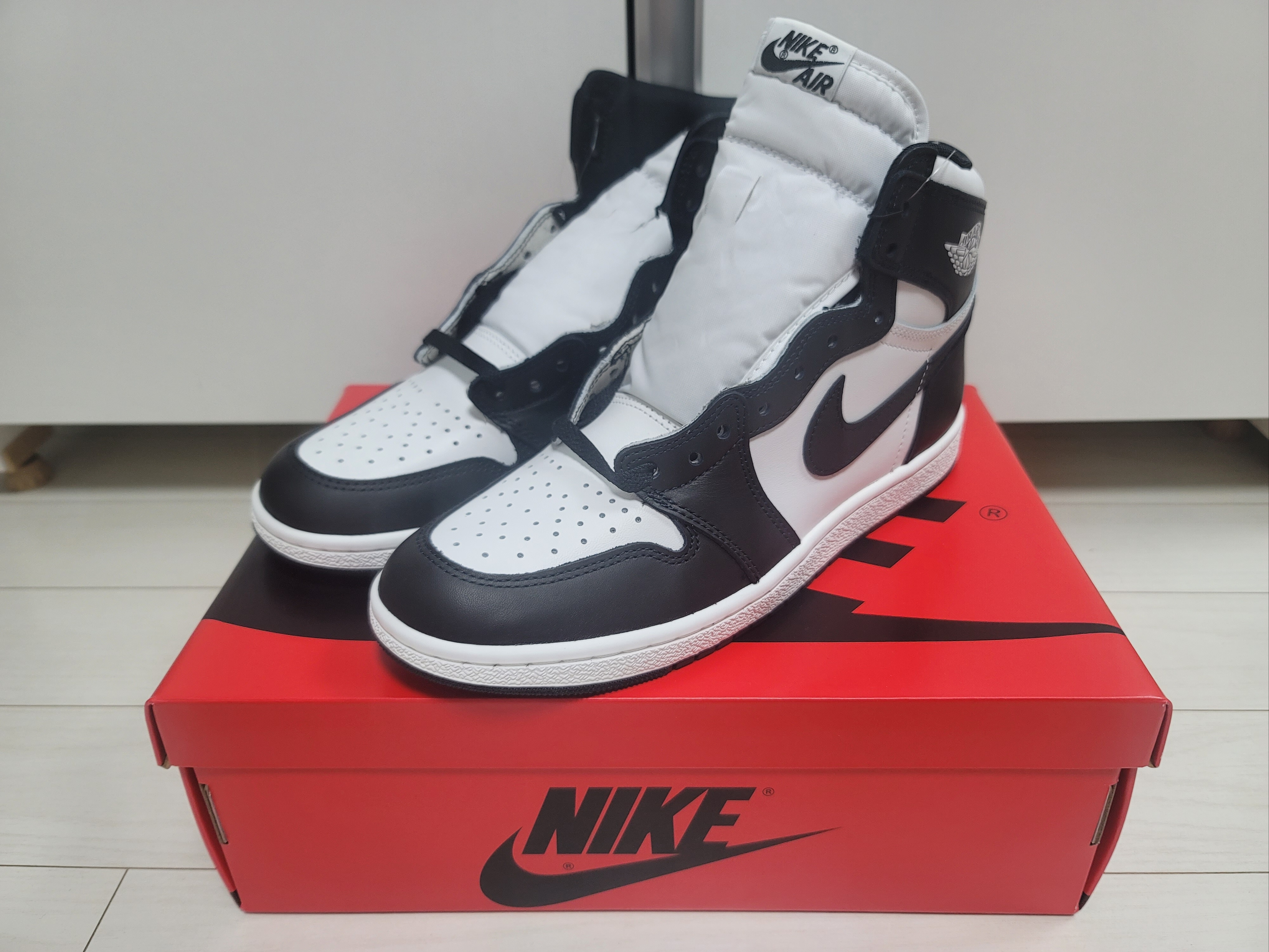 Jordan 1 High 85 Black White 착용 스타일