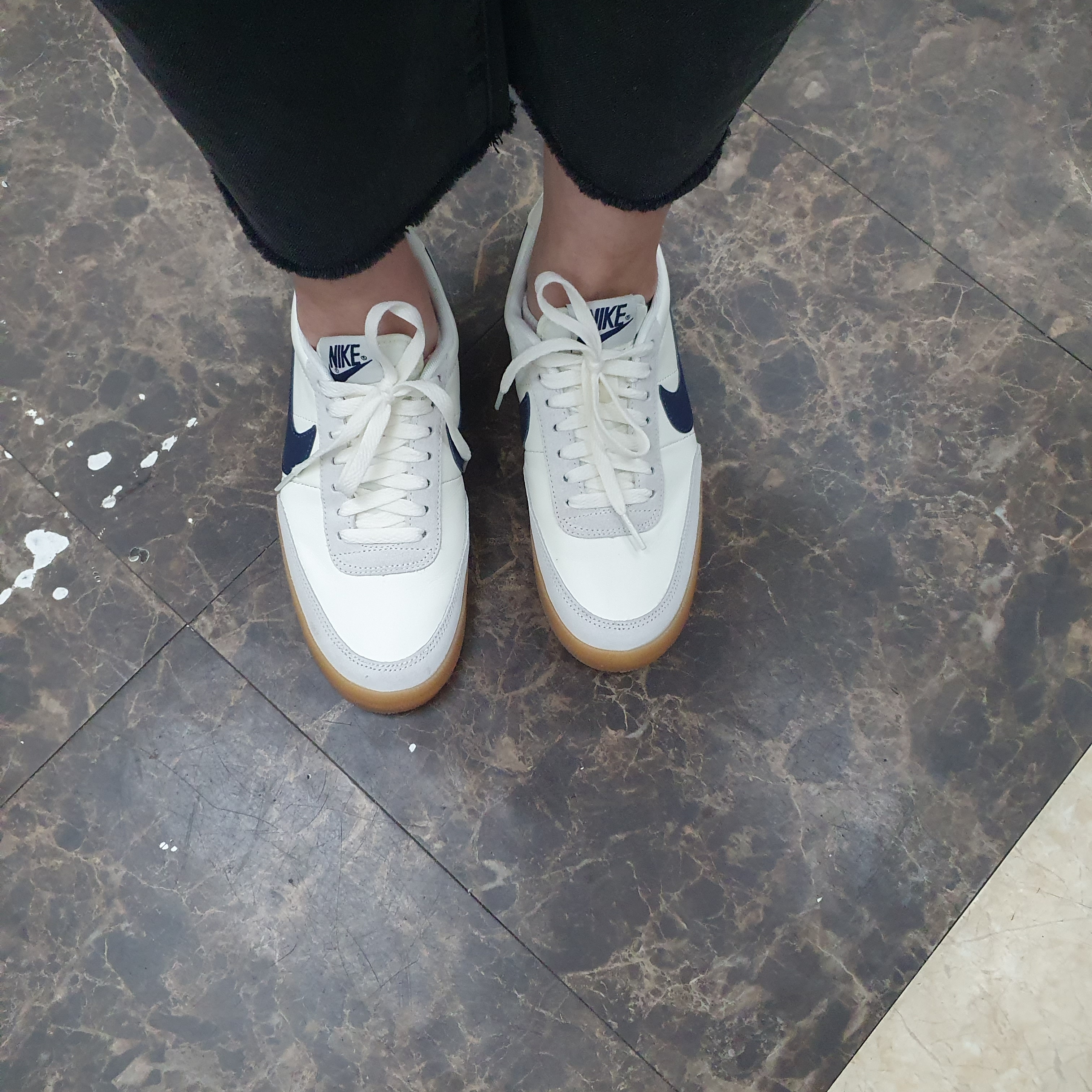 Nike x J.Crew Killshot 2 Sail Midnight Navy 착용 스타일