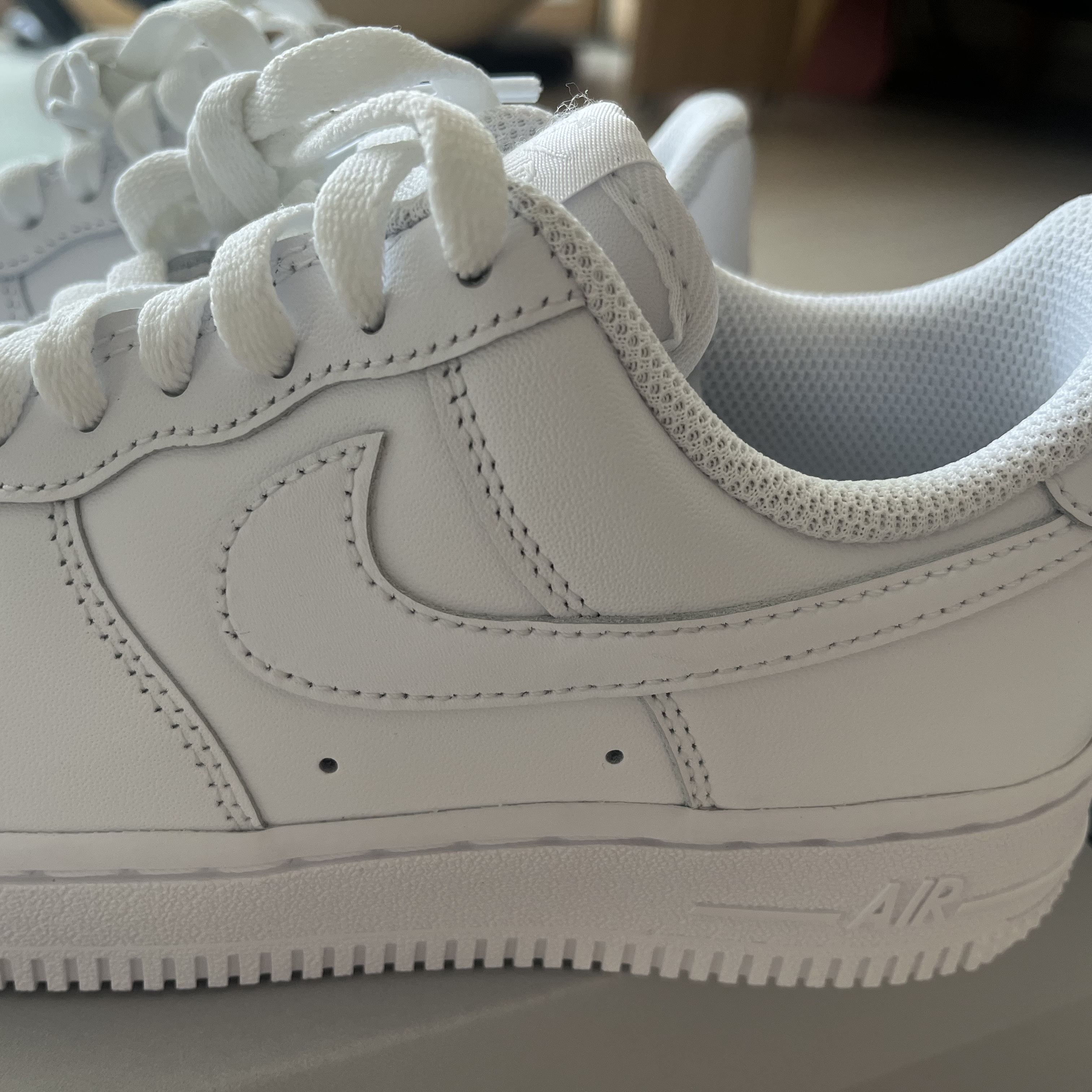 (W) Nike Air Force 1 '07 Low White 착용 스타일 - 2