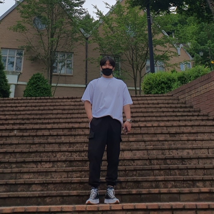 루이비통 모노그램 체인 브레이슬릿 실버, 컨버스 런스타 하이크 하이 블랙 화이트 검 착용 스타일