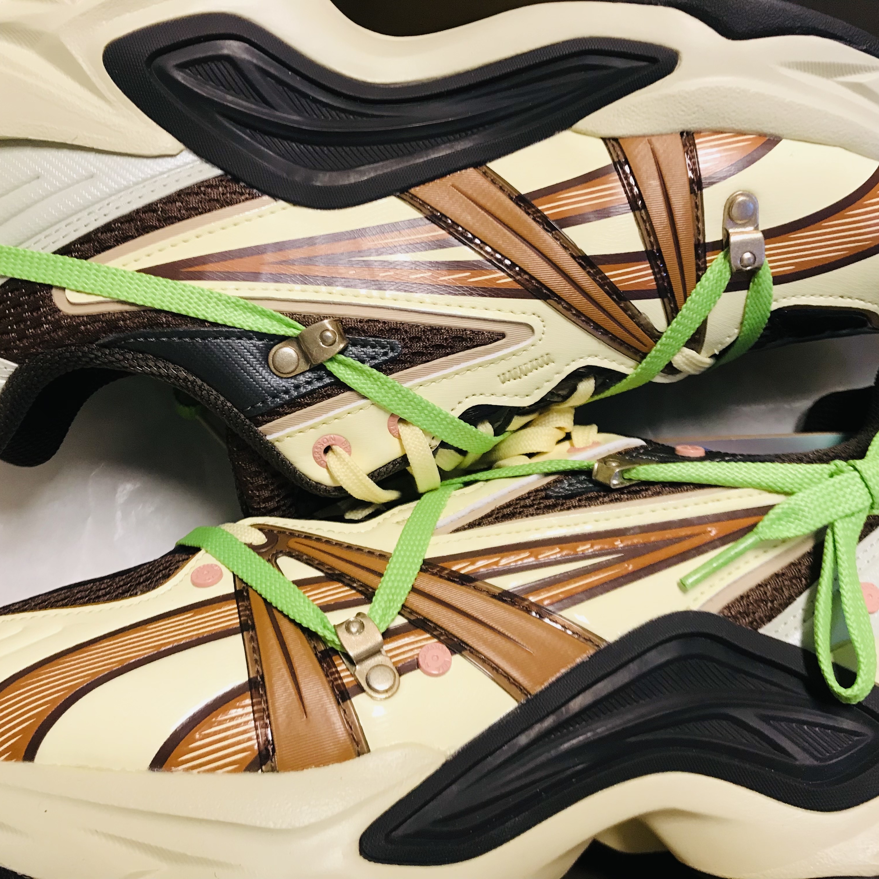 Asics x Andersson Bell HN2-S Protoblast Butter 착용 스타일
