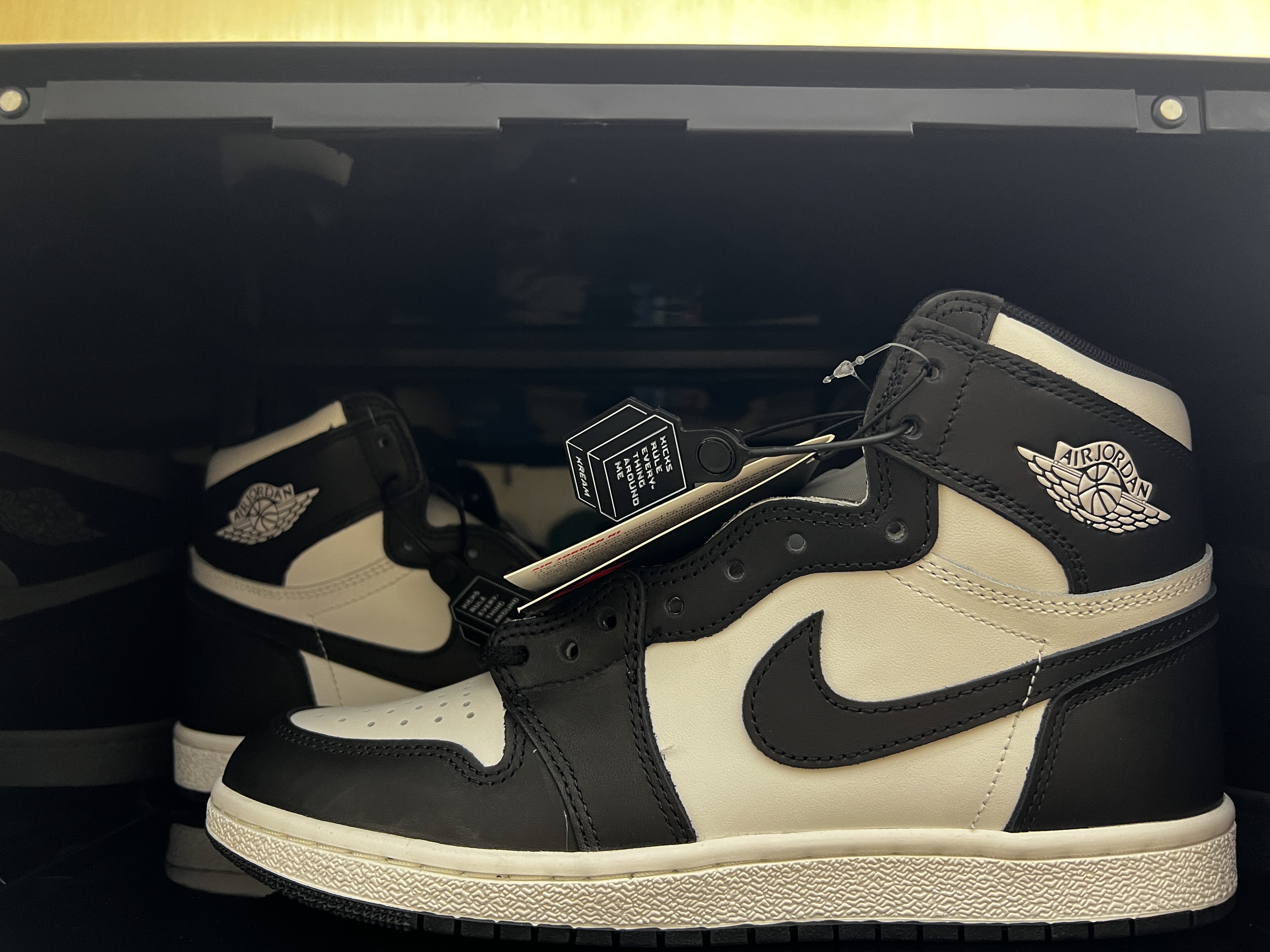 Jordan 1 High 85 Black White 착용 스타일