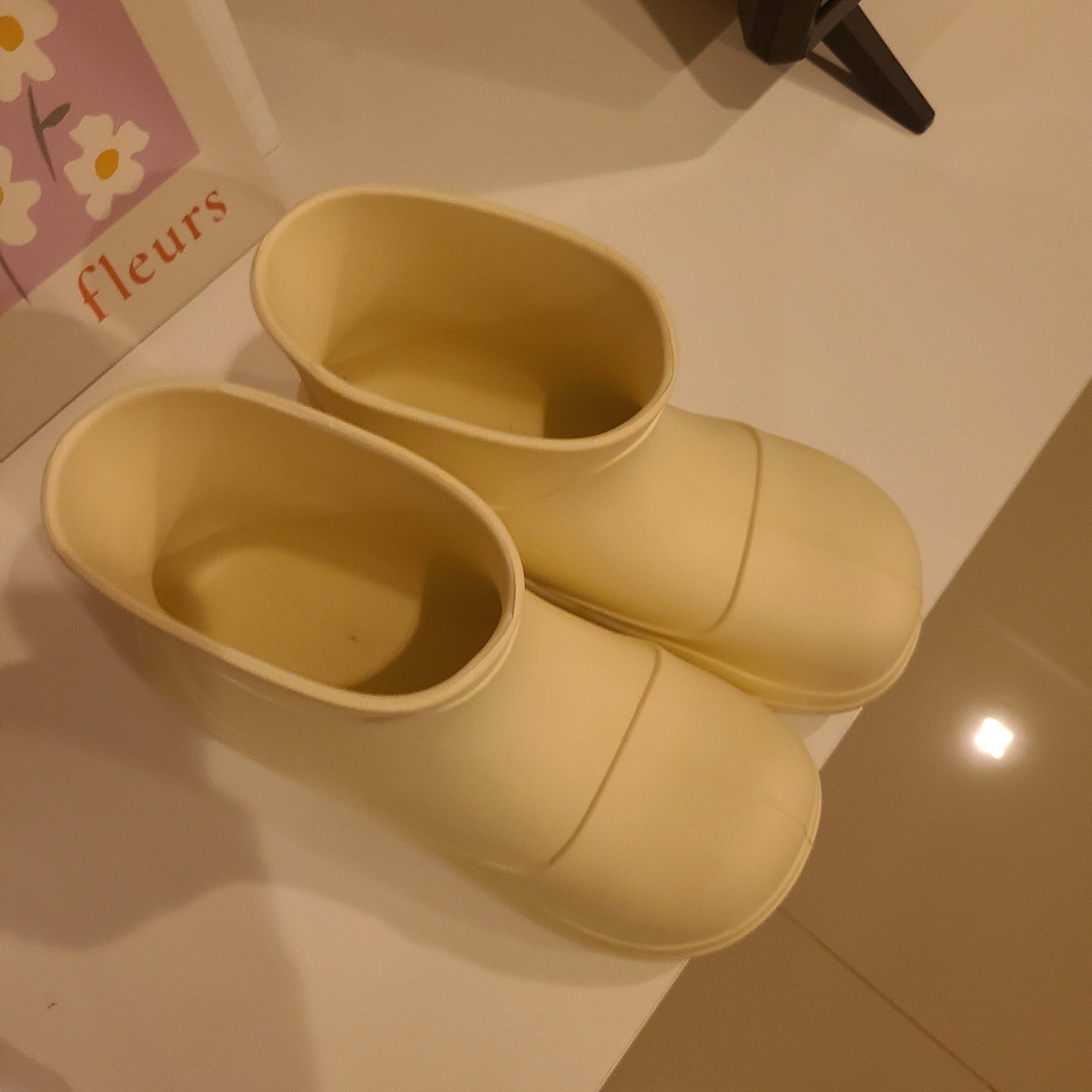 (W) Rockfishweatherwear Hayden Boots Cream 착용 스타일