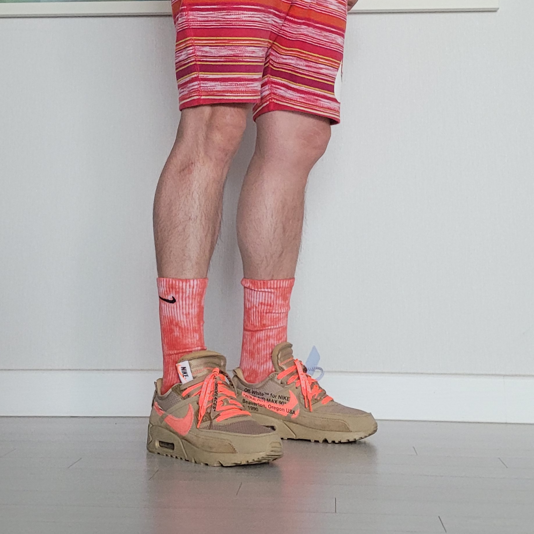 Nike x Off-White Air Max 90 V2 Desert Ore 착용 스타일