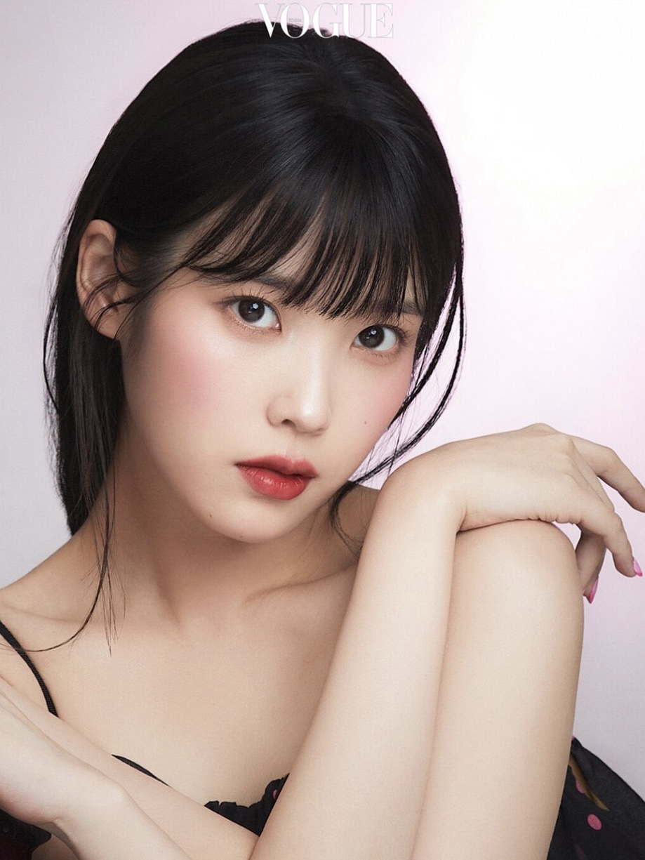 Gucci Rouge A Levres Voile 25 Goldie Red 착용 스타일