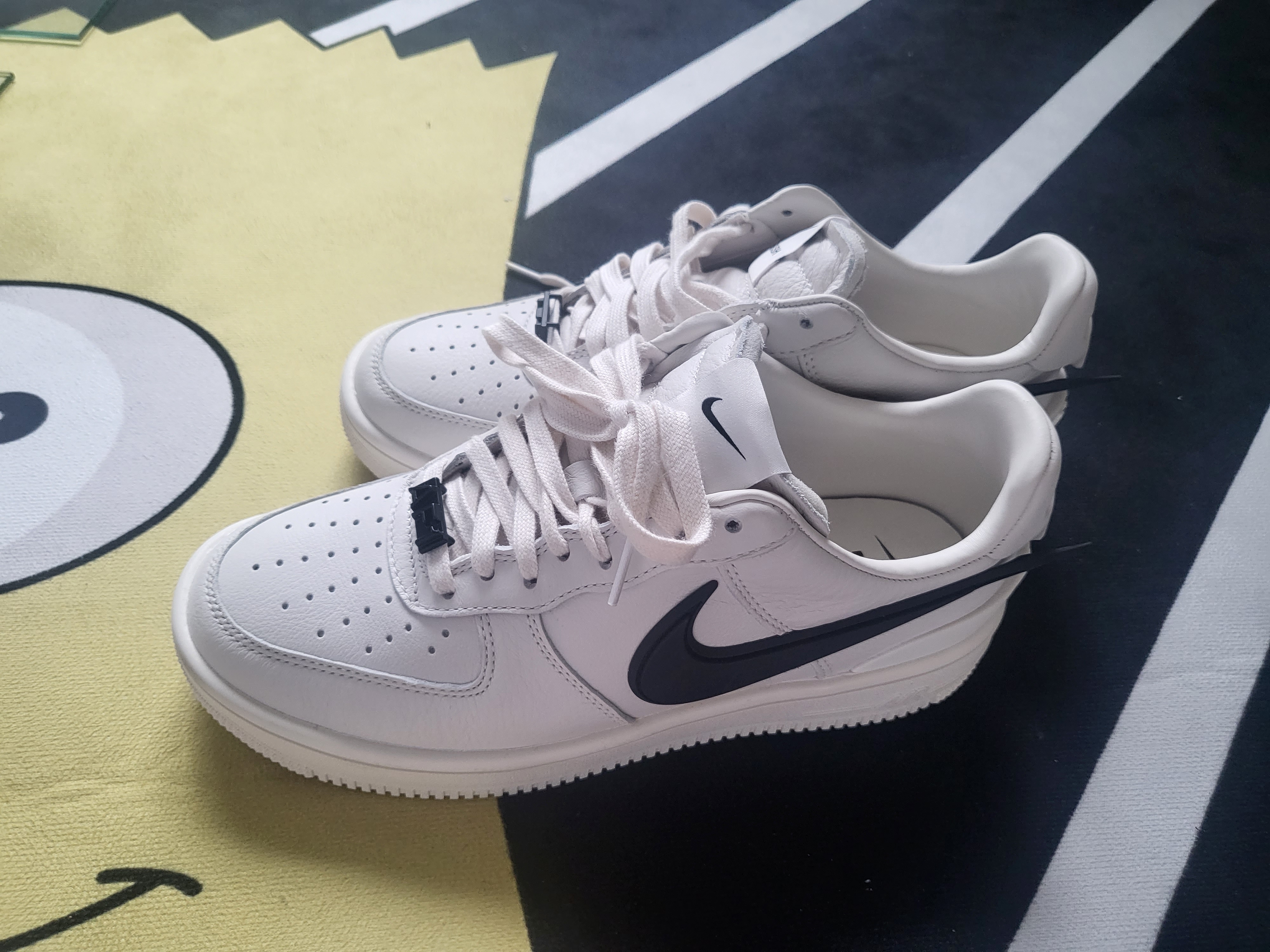 Nike x Ambush Air Force 1 Low SP Phantom 착용 스타일