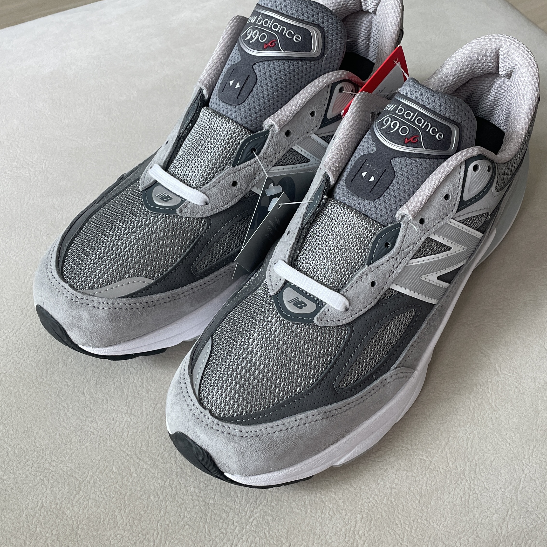New Balance 990v6 Made in USA Grey - D Standard 착용 스타일 - 2