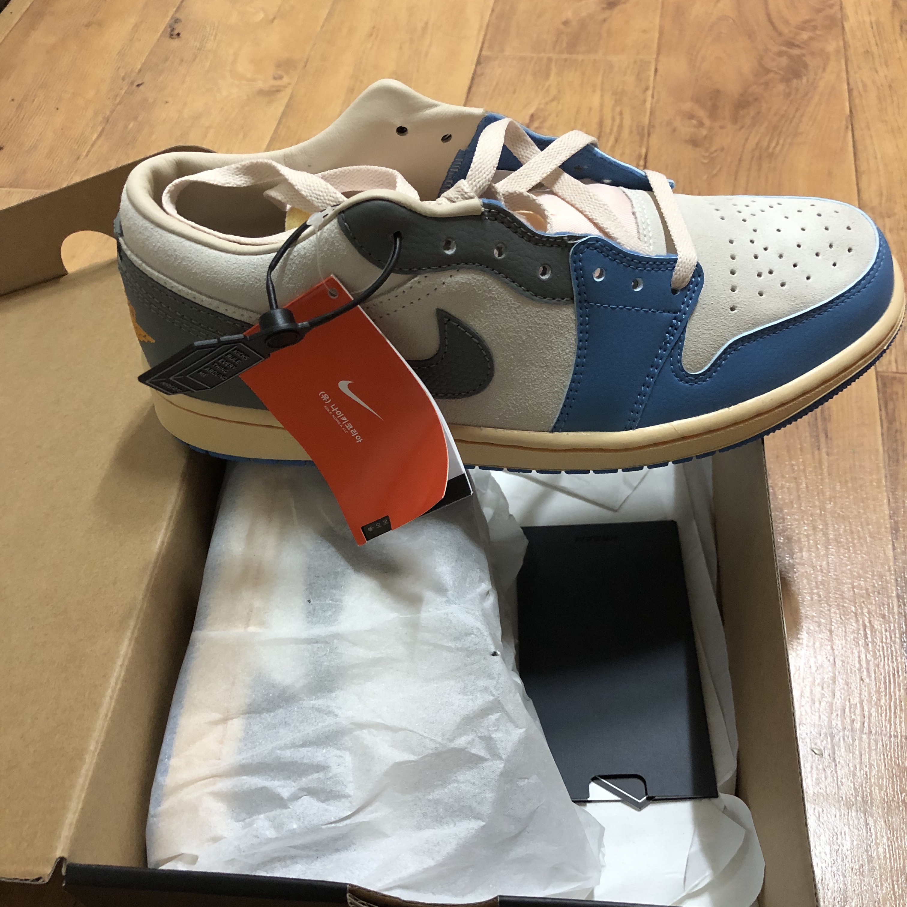 Jordan 1 Low SE Tokyo 96 착용 스타일