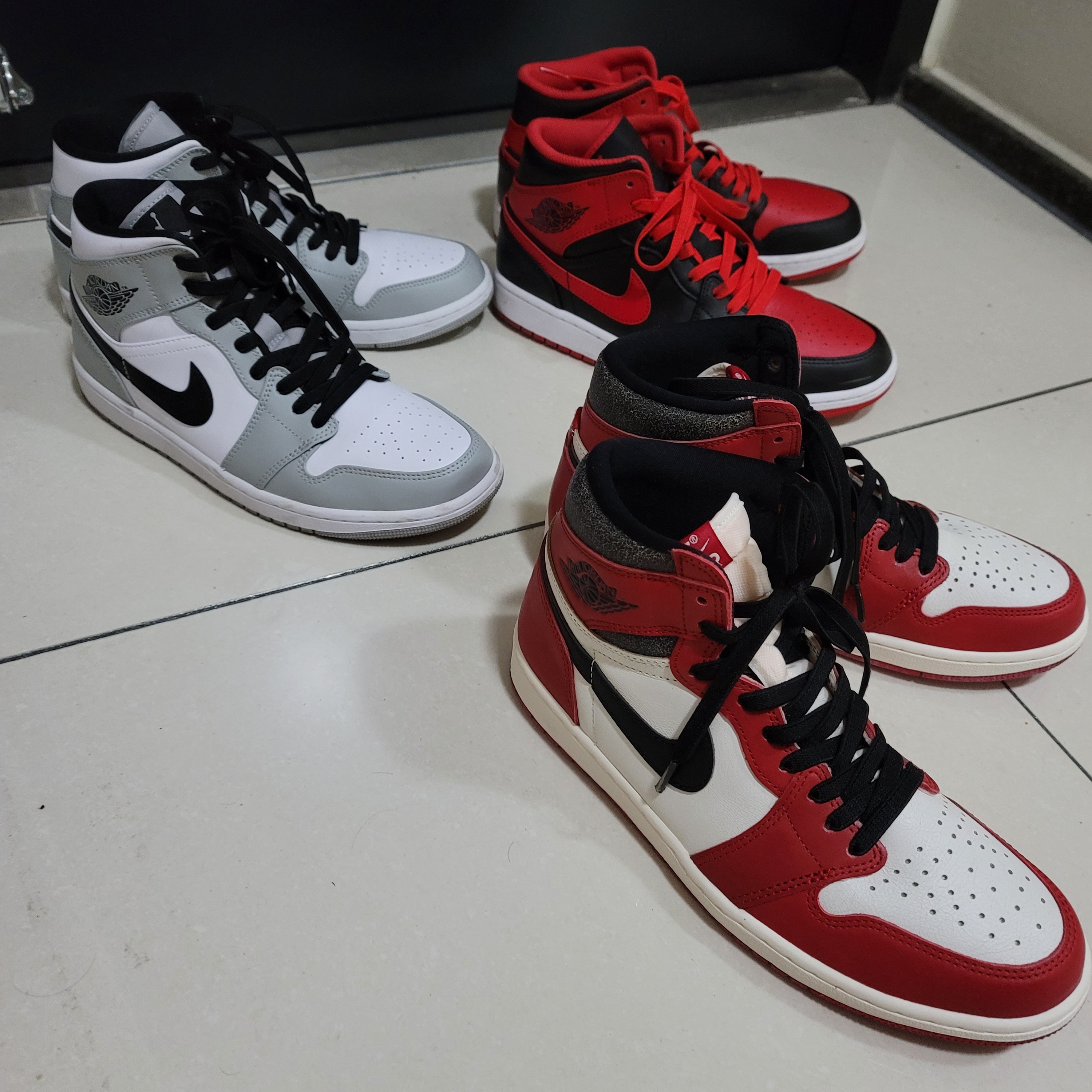 Jordan 1 Mid Light Smoke Grey, Jordan 1 Retro High OG Chicago 2022 착용 스타일 - 3