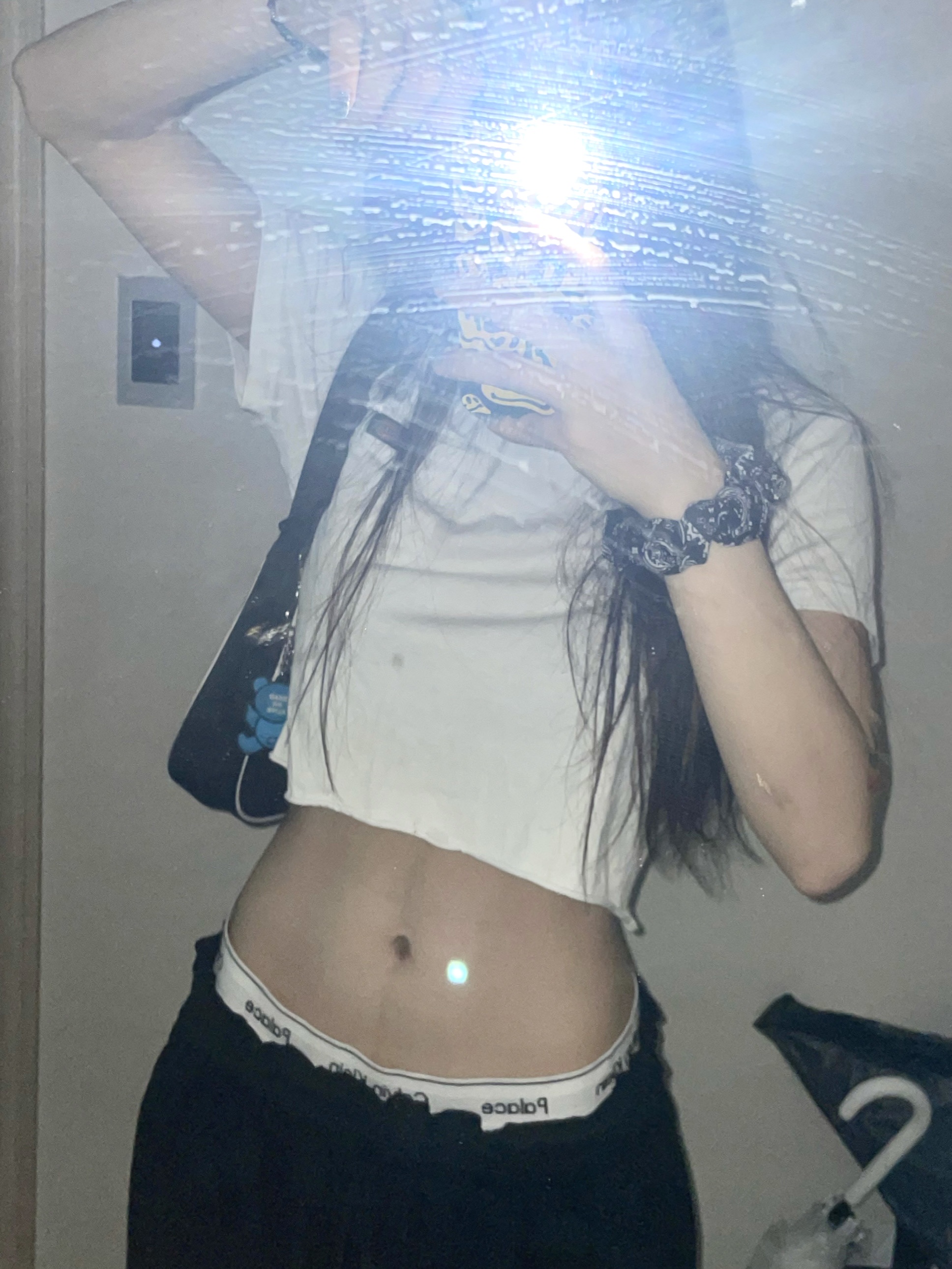(W) Palace x CK1 Bikini Light Grey Heather - 22SS, Hysteric Glamour x Secret Base Skeleton Bear Key Holder Blue 착용 스타일