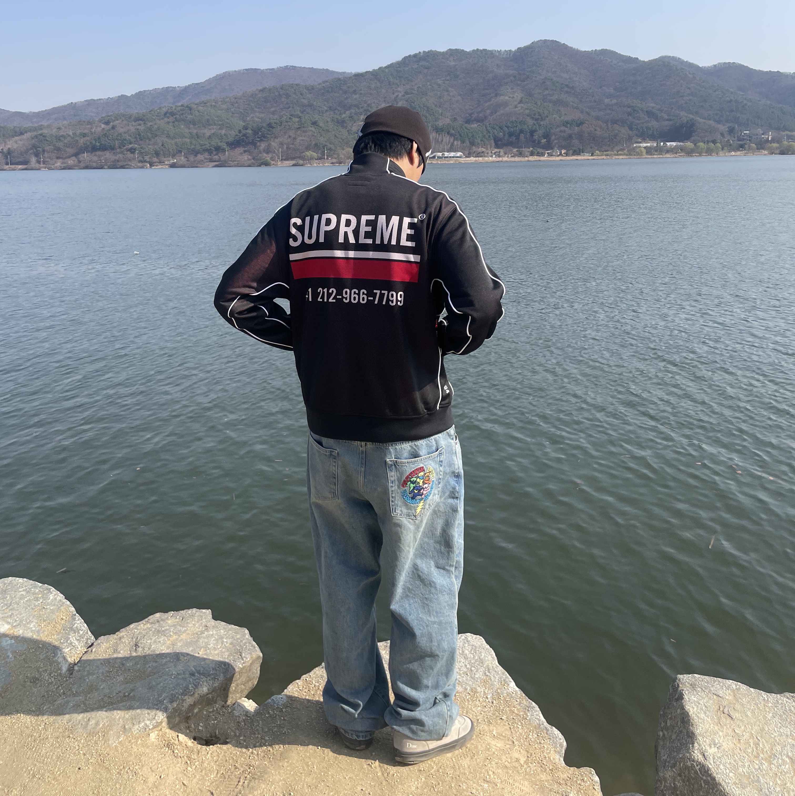 Supreme World Famous Jacquard Track Jacket Black - 22FW 착용 스타일 - 2