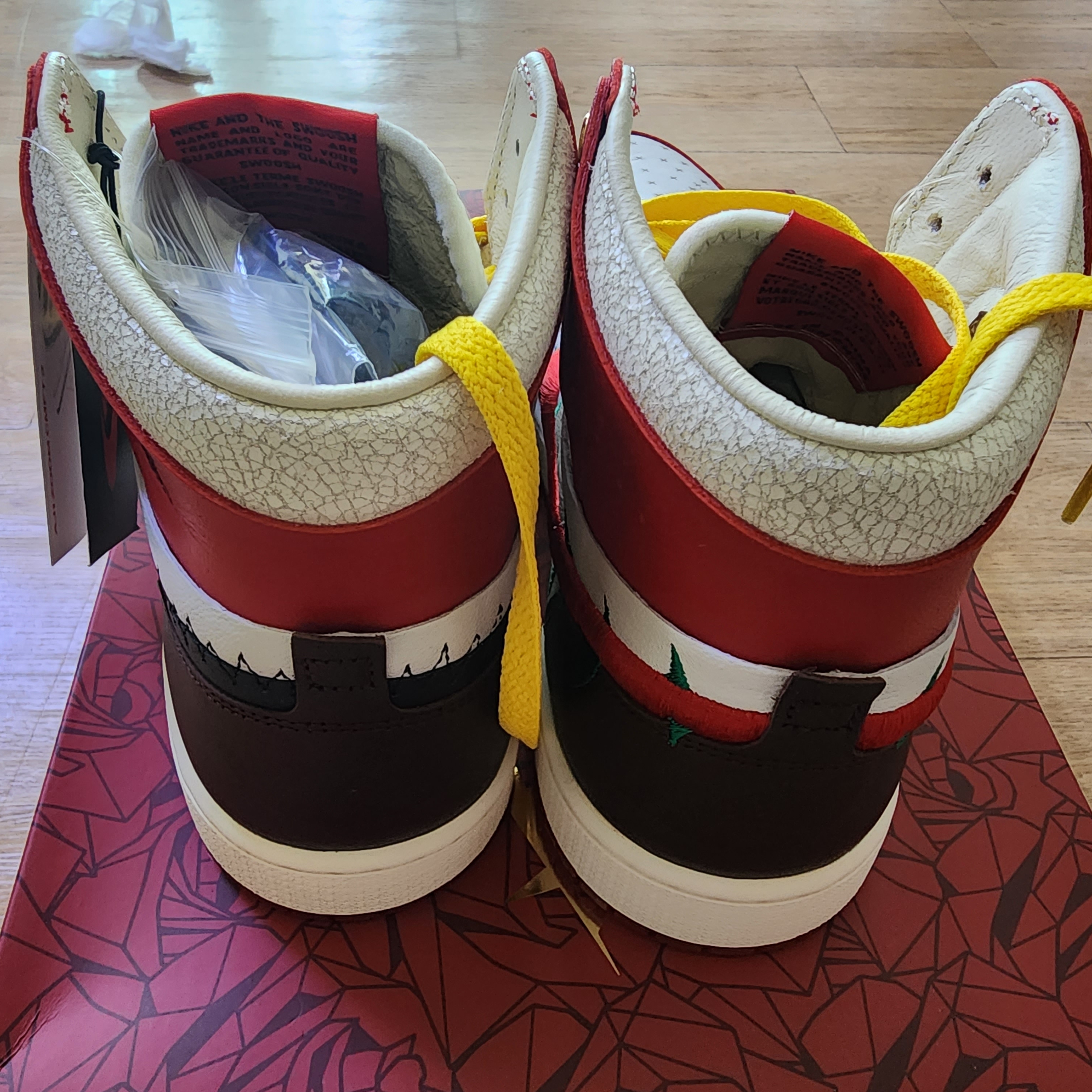(W) Jordan 1 x Teyana Taylor Zoom CMFT 2 Gym Red 착용 스타일 - 4