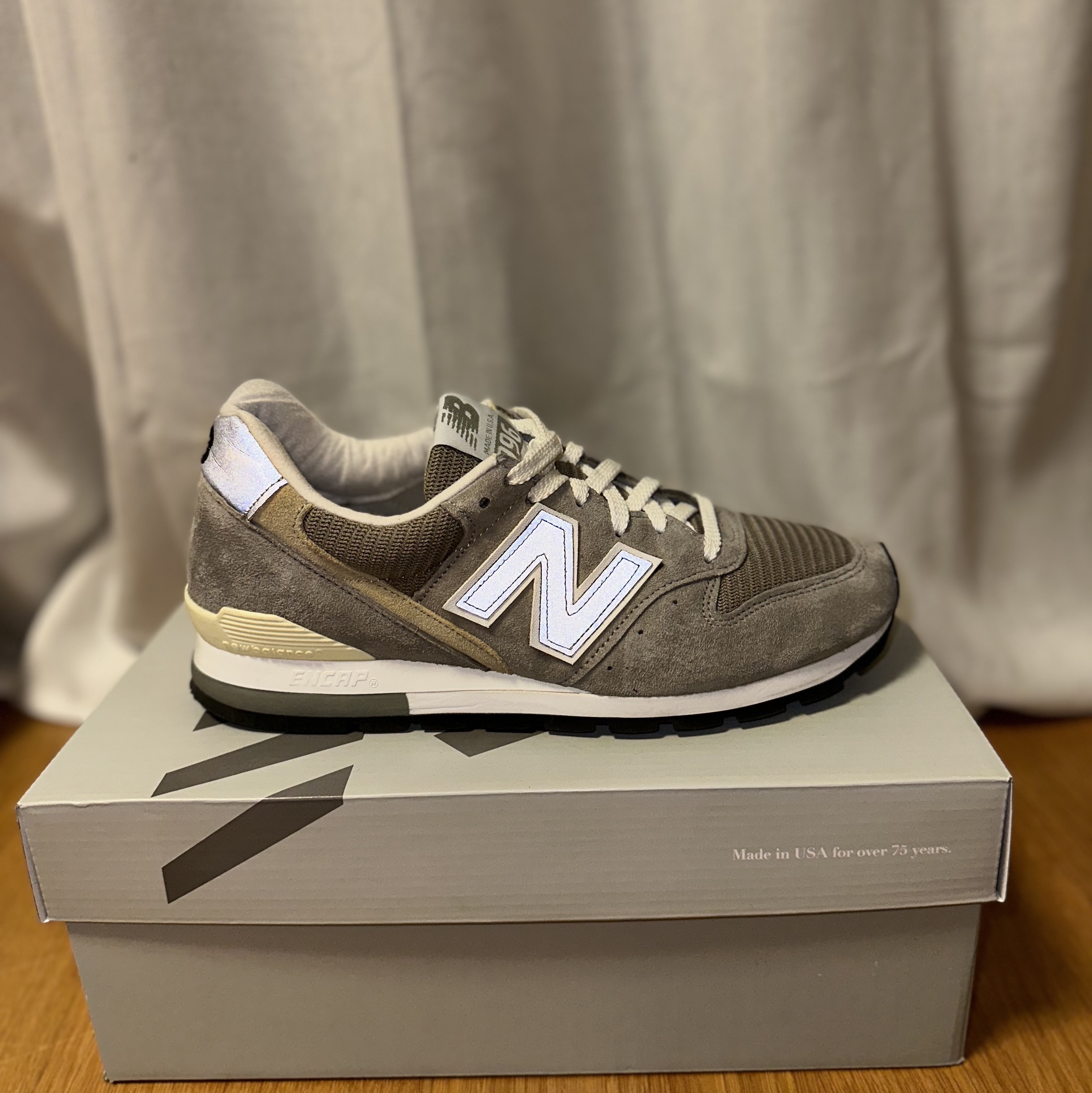 New Balance 996 Made in USA Grey 착용 스타일