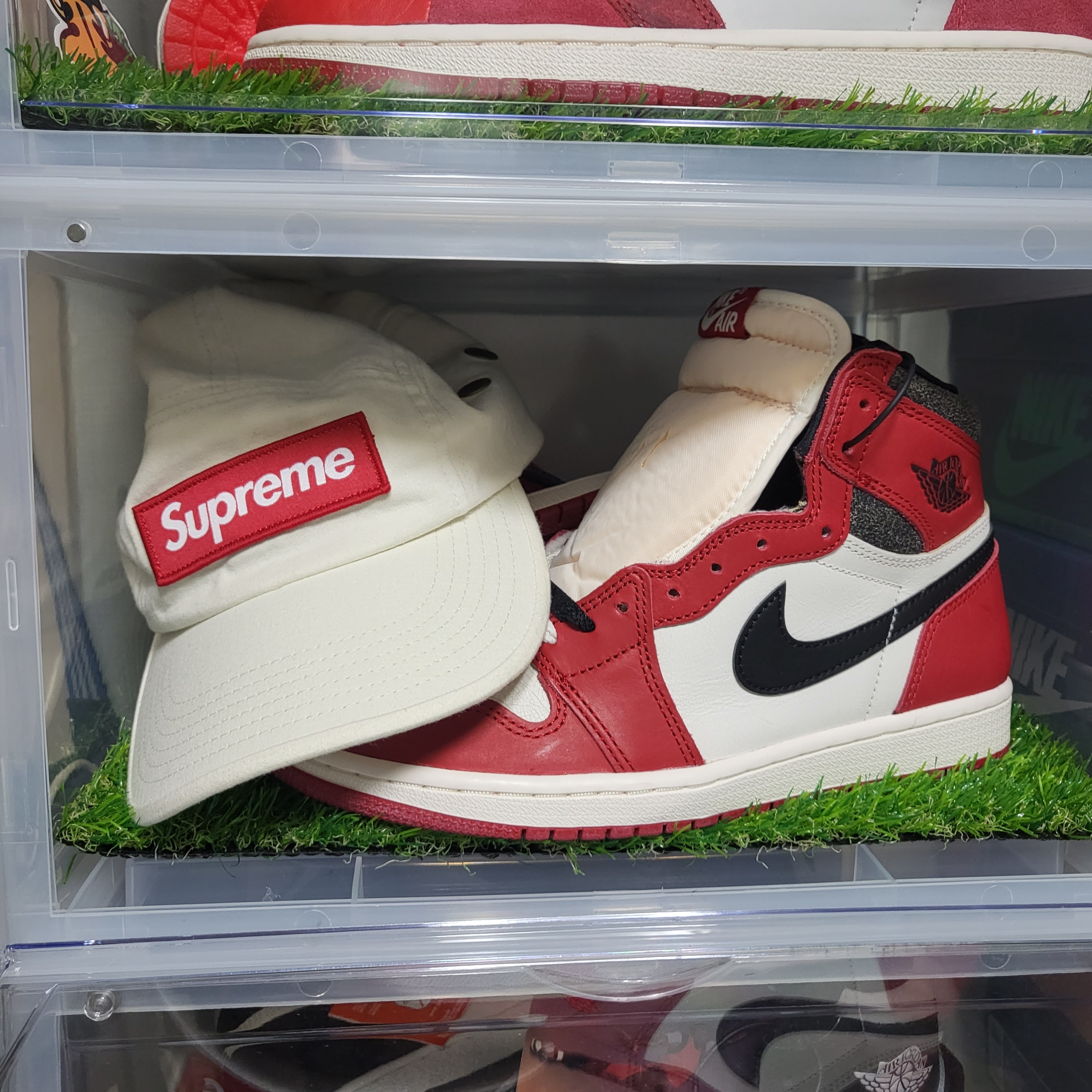 Supreme Military Camp Cap Stone - 22SS, Jordan 1 Retro High OG Chicago 2022 착용 스타일 - 1