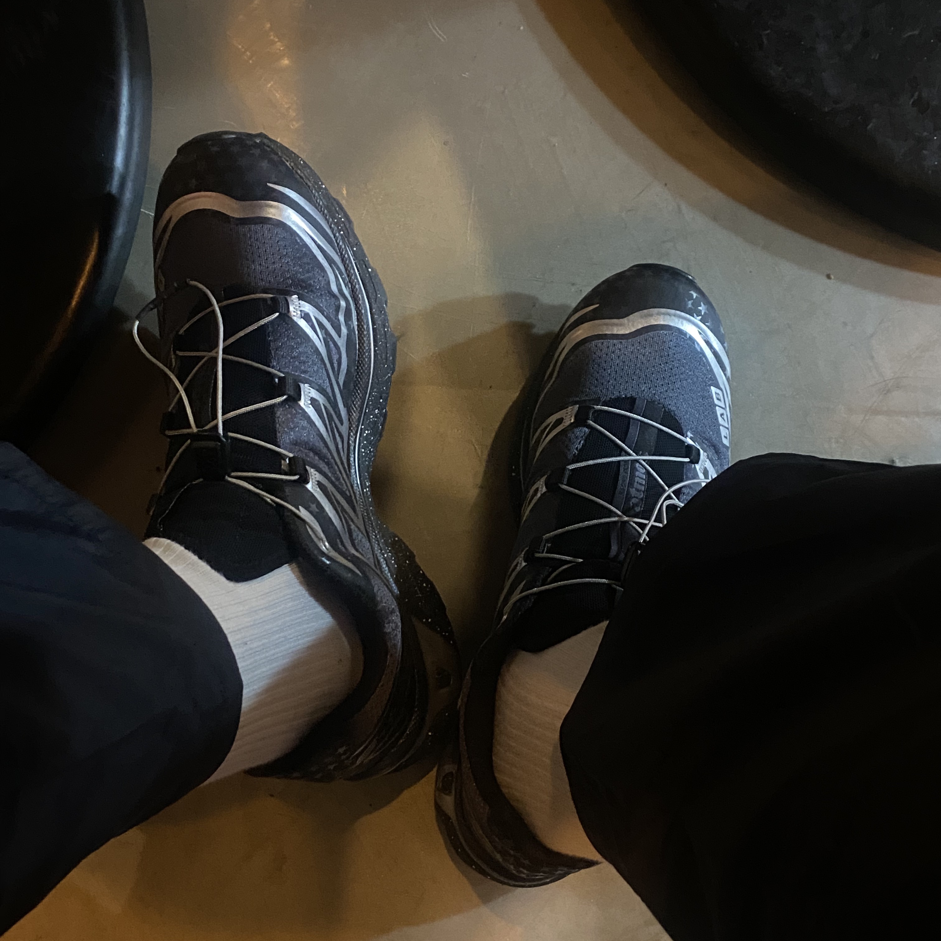 Salomon x Atmos XT-6 Black Silver 착용 스타일