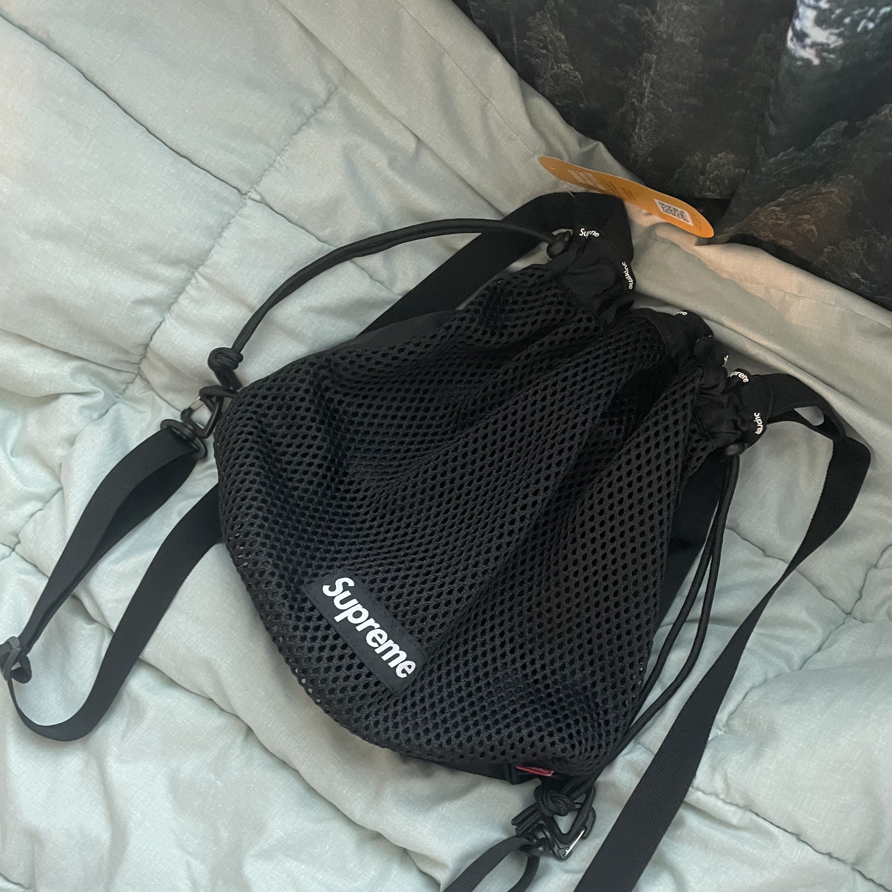 Supreme Mesh Small Backpack Black - 23SS 착용 스타일