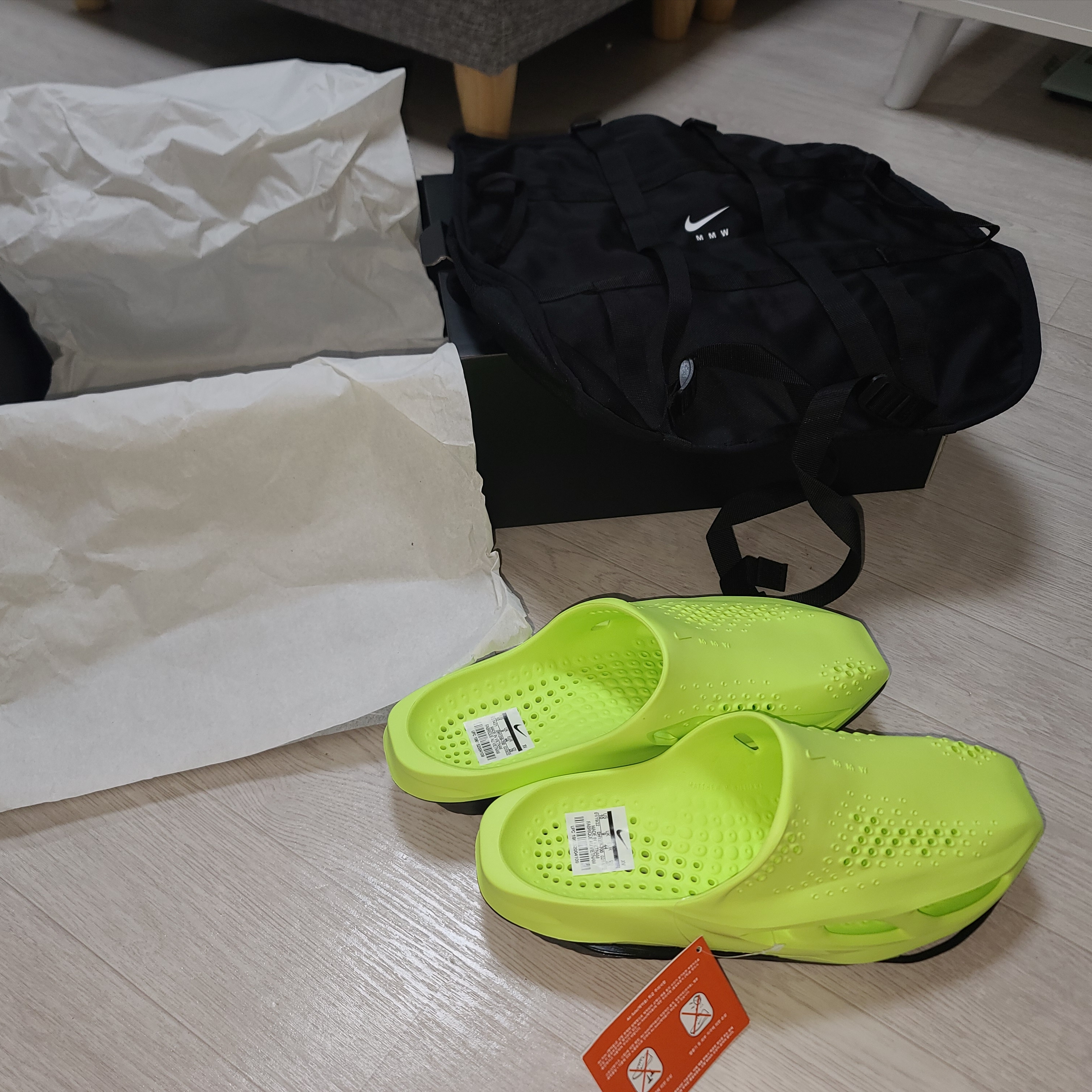 Nike x Matthew M Williams 005 Slide Volt 착용 스타일 - 2