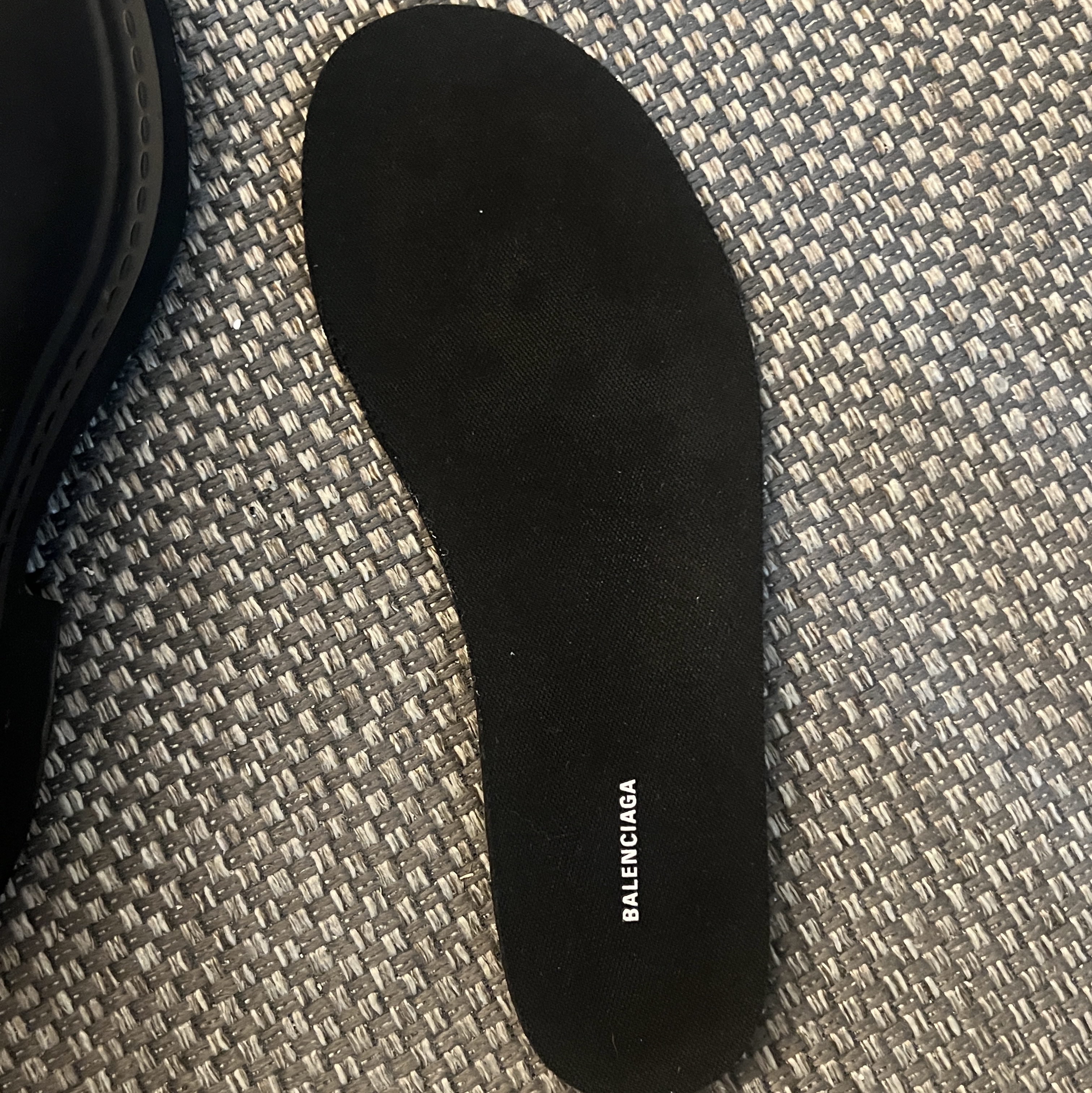 Balenciaga Steroid Derby Black 착용 스타일 - 3