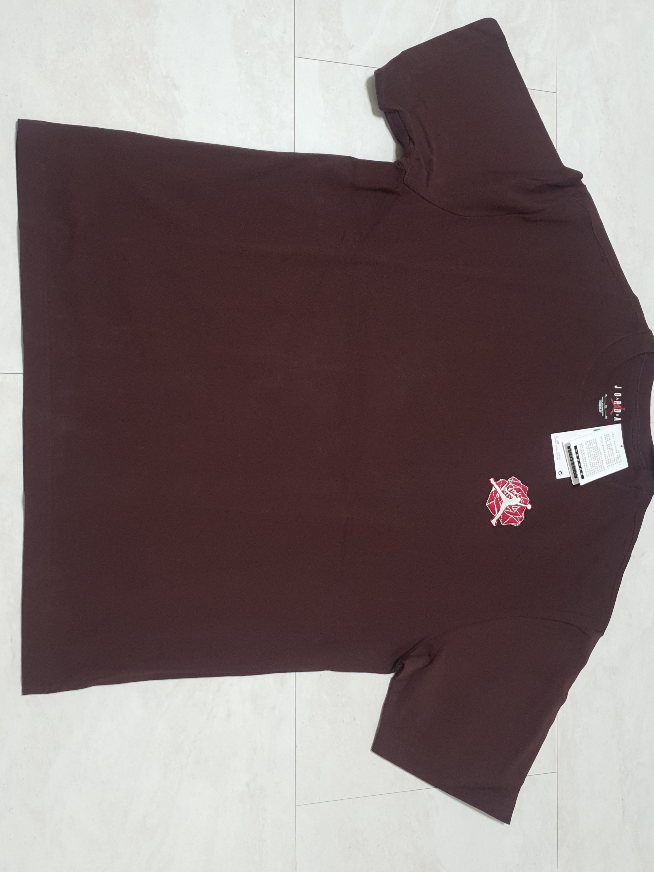 (W) Jordan x Teyana Taylor Vintage T-Shirt Earth - Asia 착용 스타일 - 2
