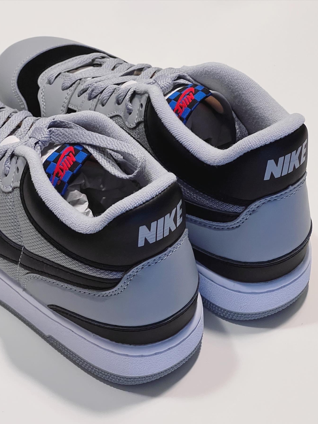 Nike Mac Attack QS SP Light Smoke Grey 착용 스타일 - 3
