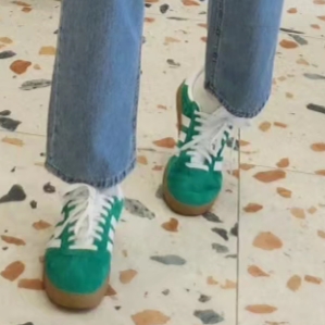 Adidas Gazelle Court Green Cloud White 착용 스타일