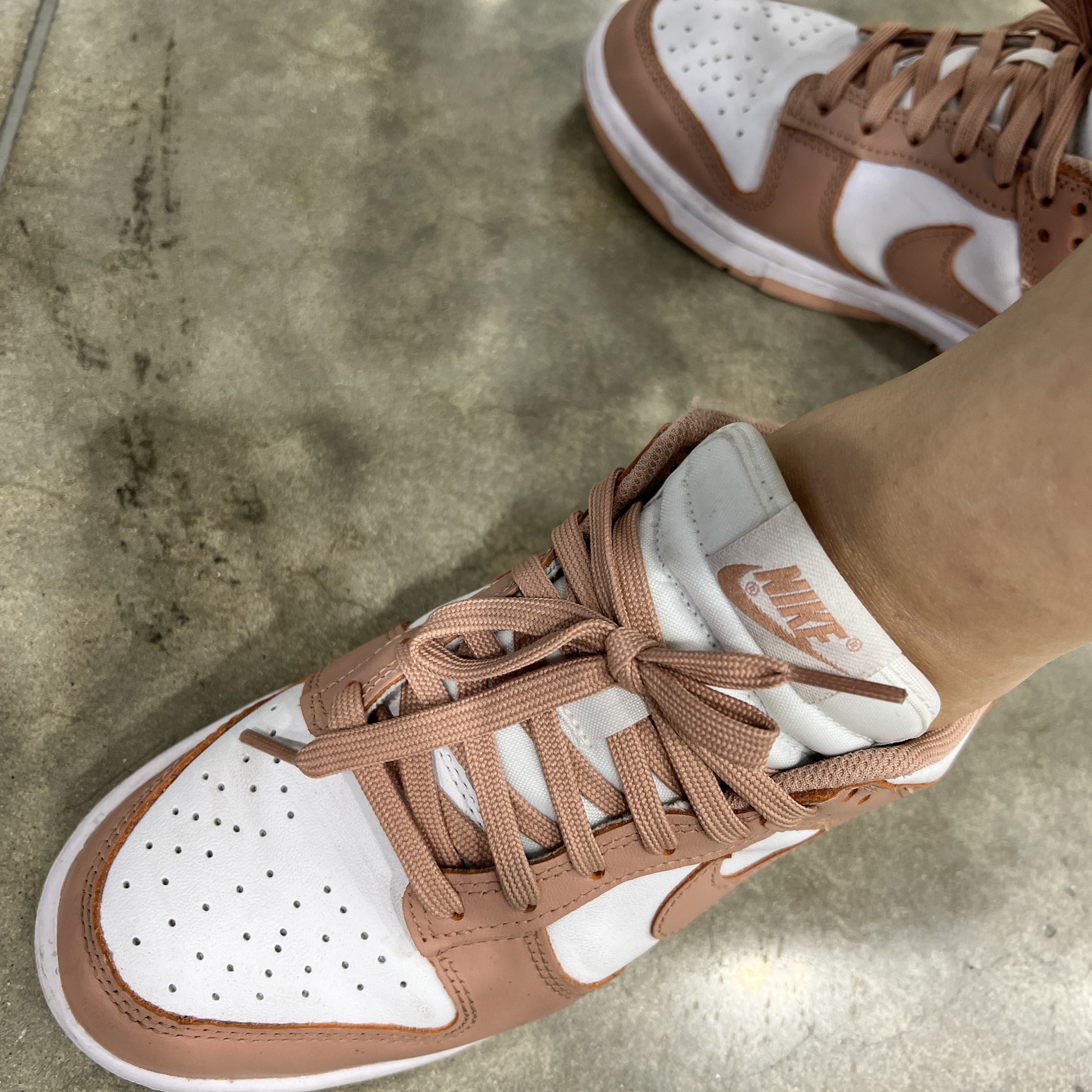 (W) Nike Dunk Low Rose Whisper 착용 스타일