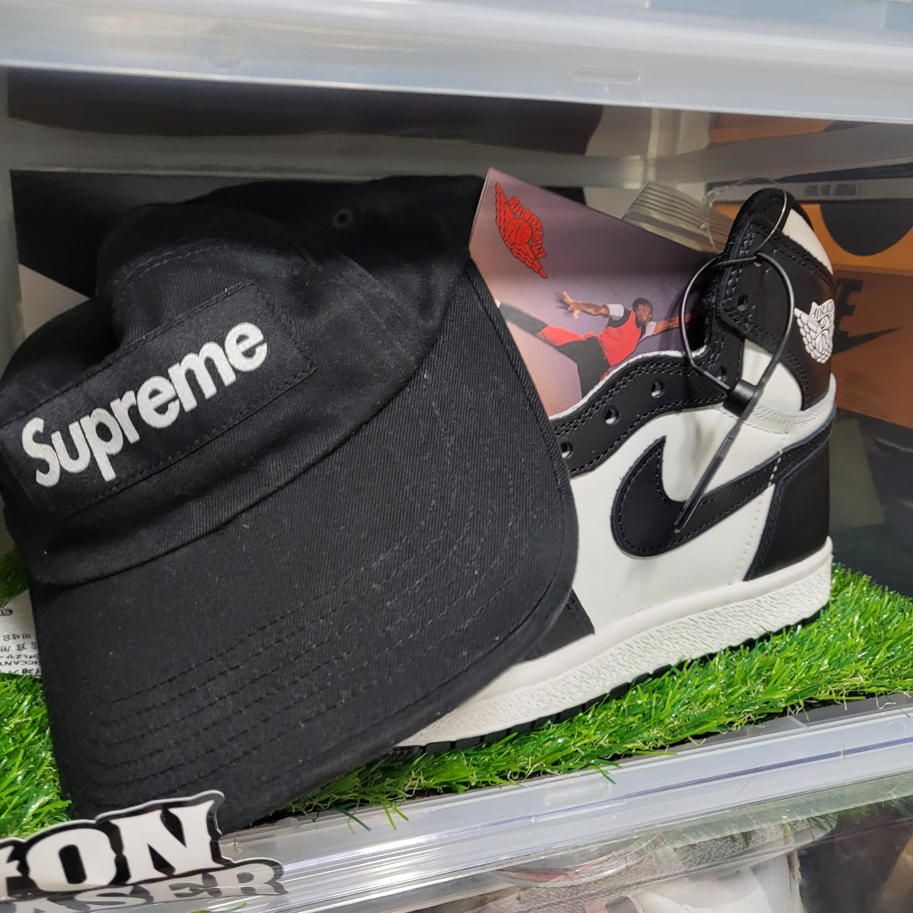 Supreme Military Camp Cap Stone - 22SS, Jordan 1 Retro High OG Chicago 2022 착용 스타일 - 2