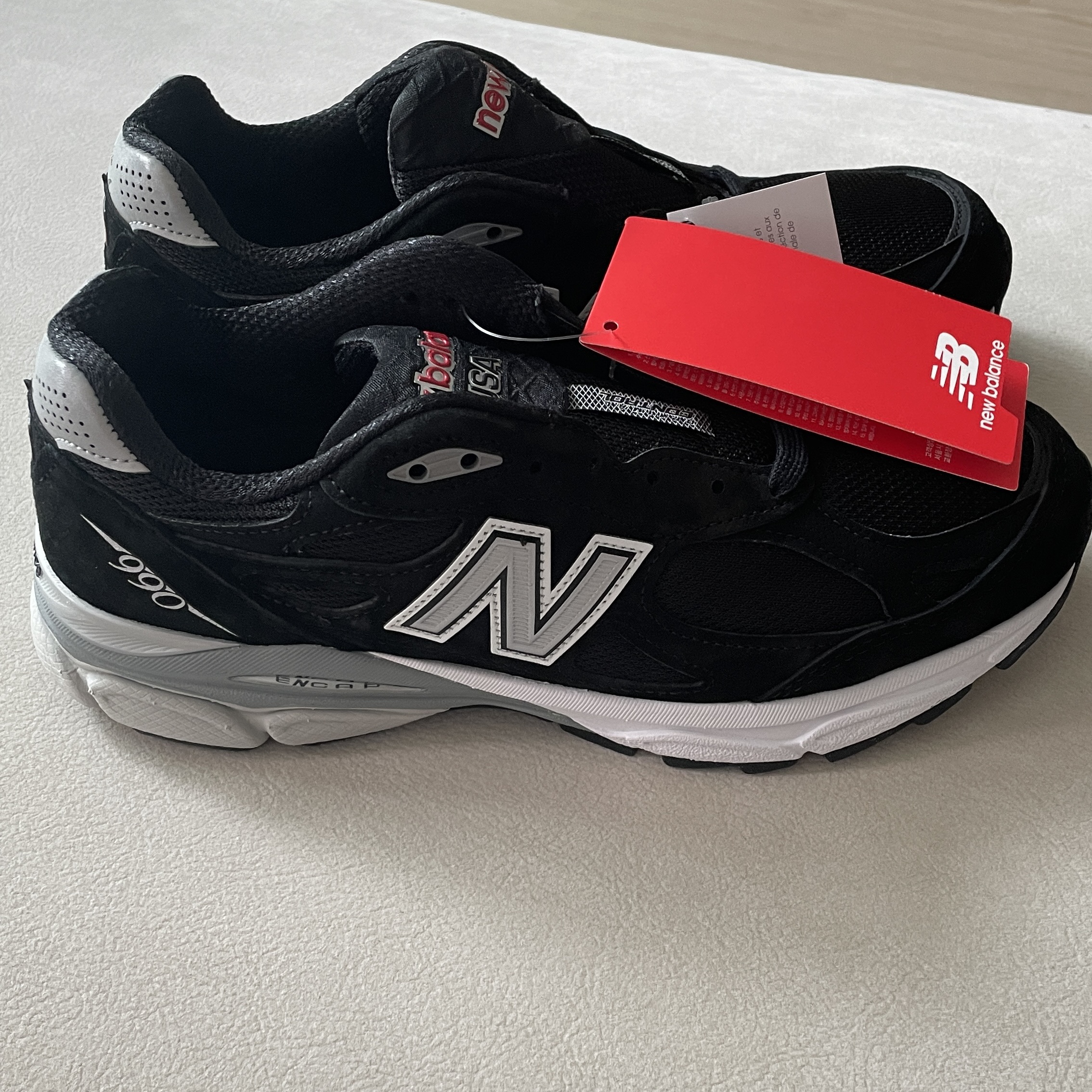 New Balance 990v3 Made in USA Black - D Standard 착용 스타일 - 1