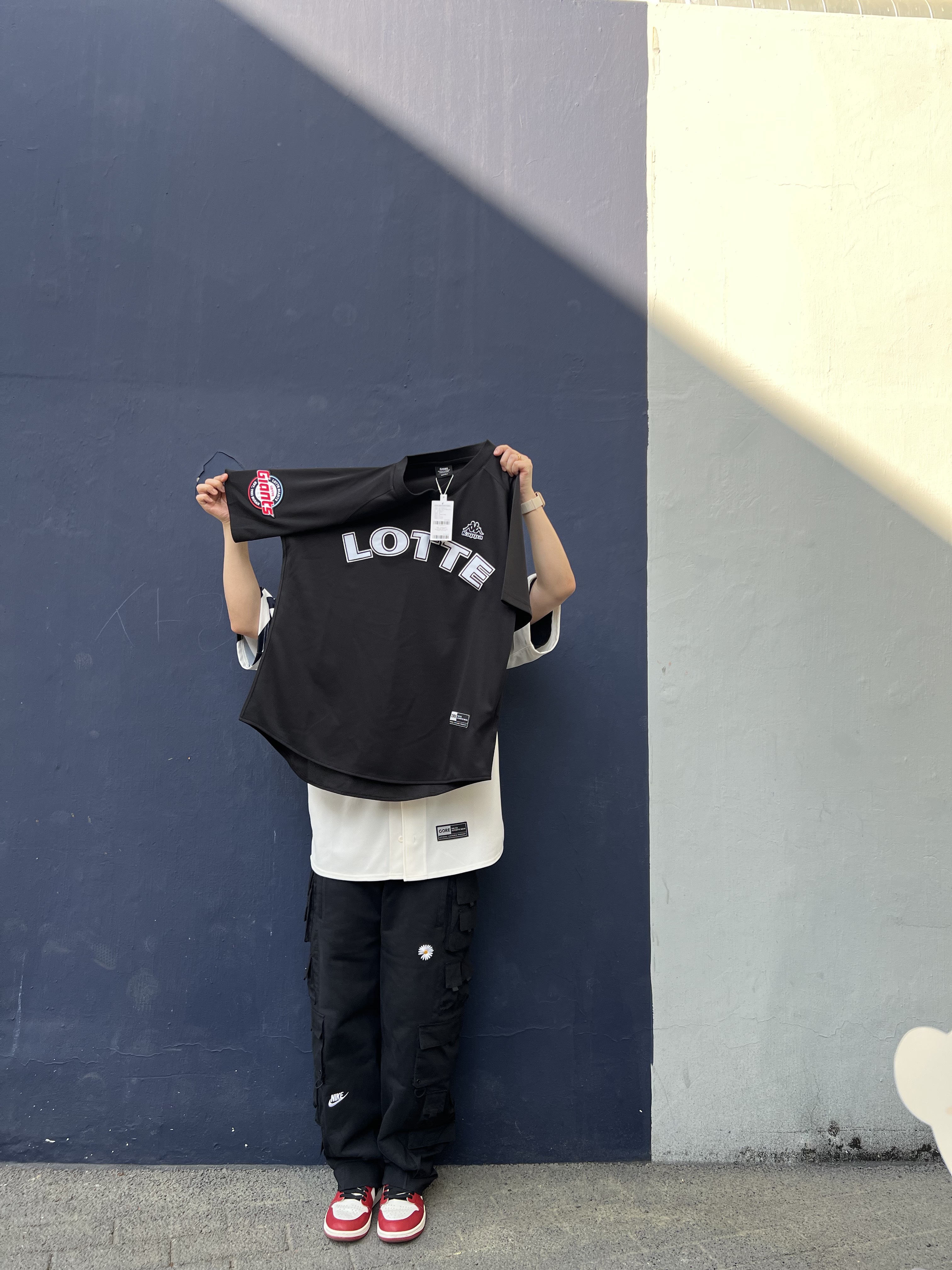 Nike x Peaceminusone Wide Pants Black (DR0096-010), Jordan 1 Retro High OG Chicago 2022 착용 스타일