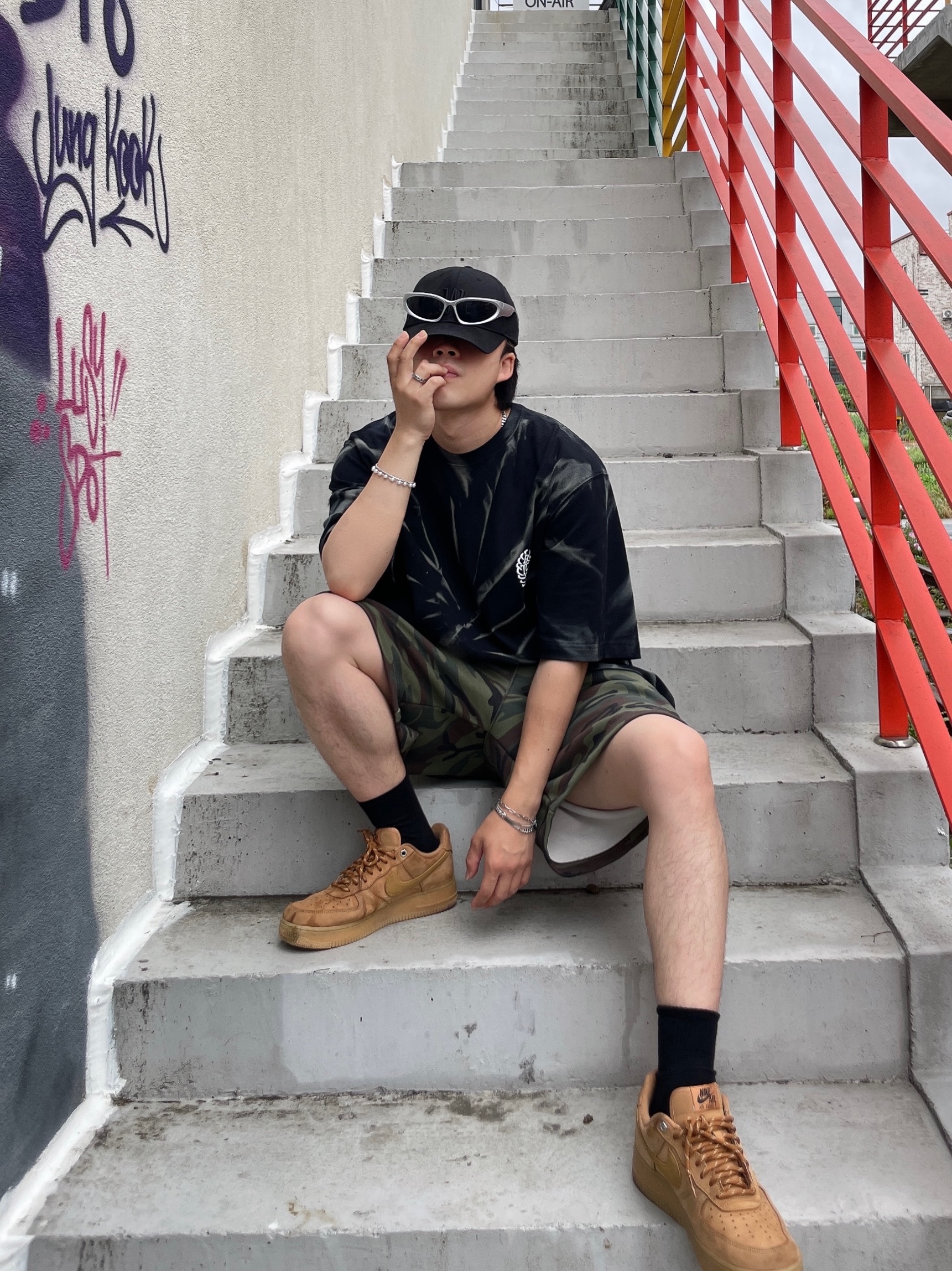 Nike Air Force 1 '07 WB Flax 착용 스타일 - 1