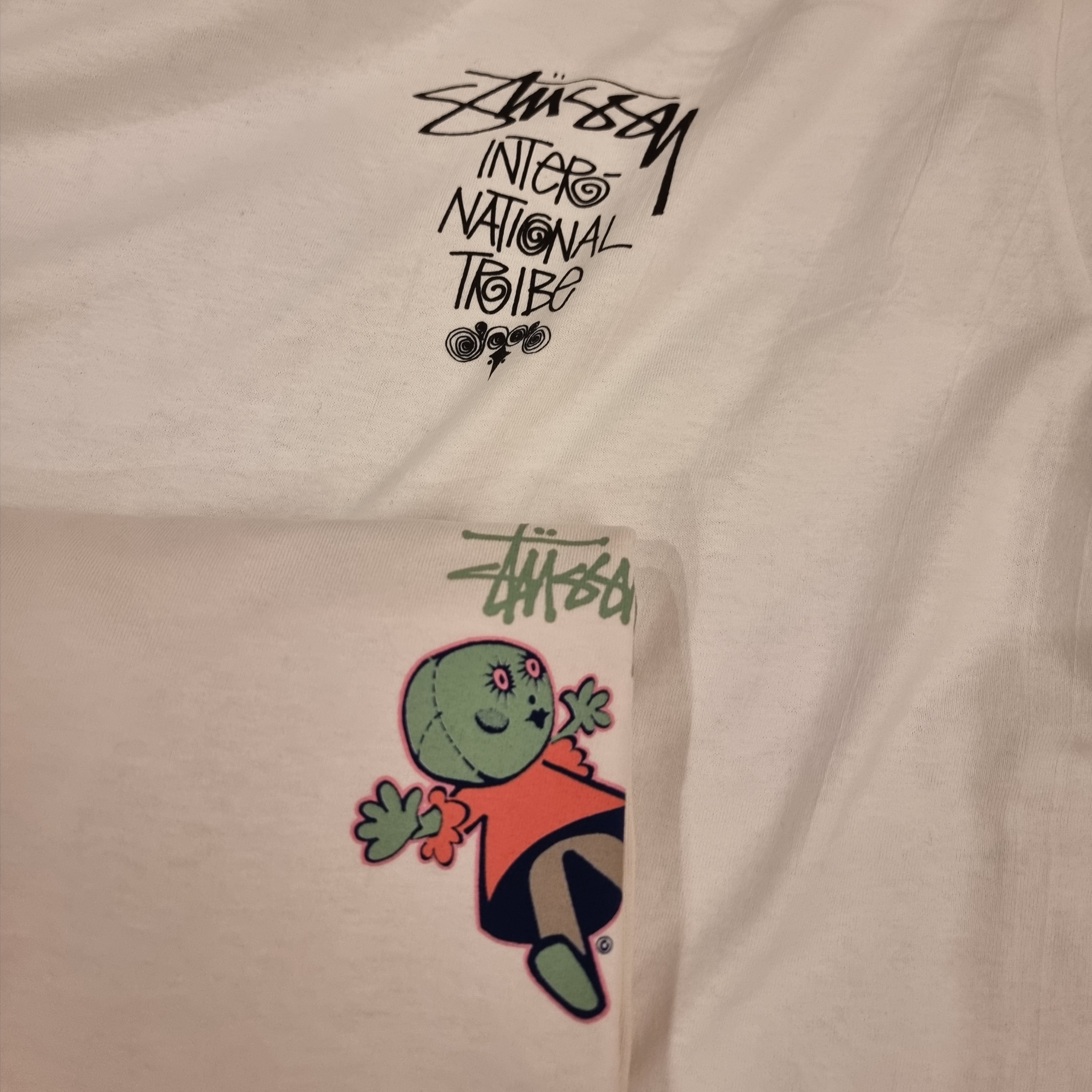 Stussy Dollie Pigment Dyed T-Shirt Natural, Stussy Tribe Stack T-Shirt White 착용 스타일