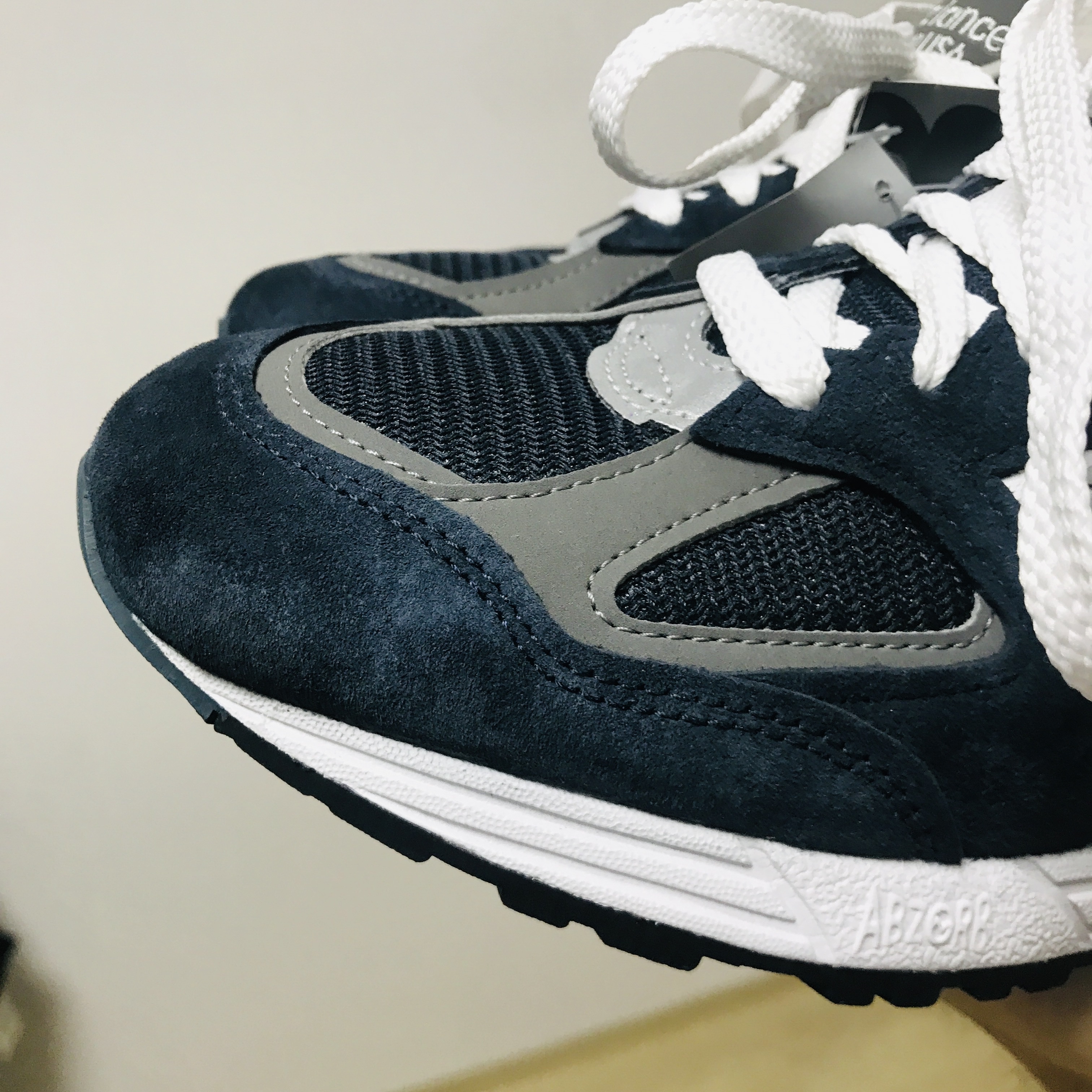 뉴발란스 990v2 메이드 인 USA 네이비 착용 스타일 - 3
