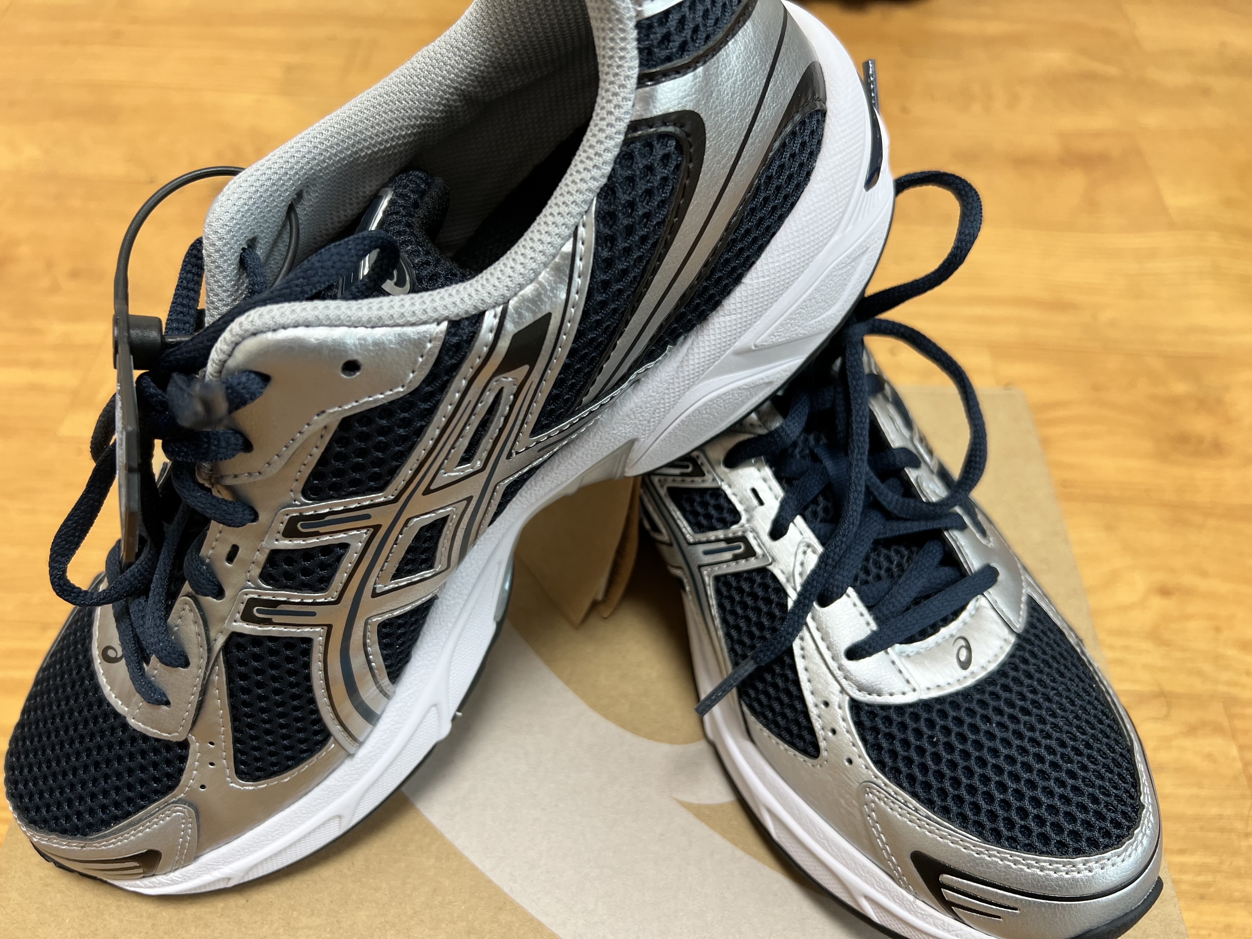 Asics Gel-1130 French Blue Pure Silver 착용 스타일
