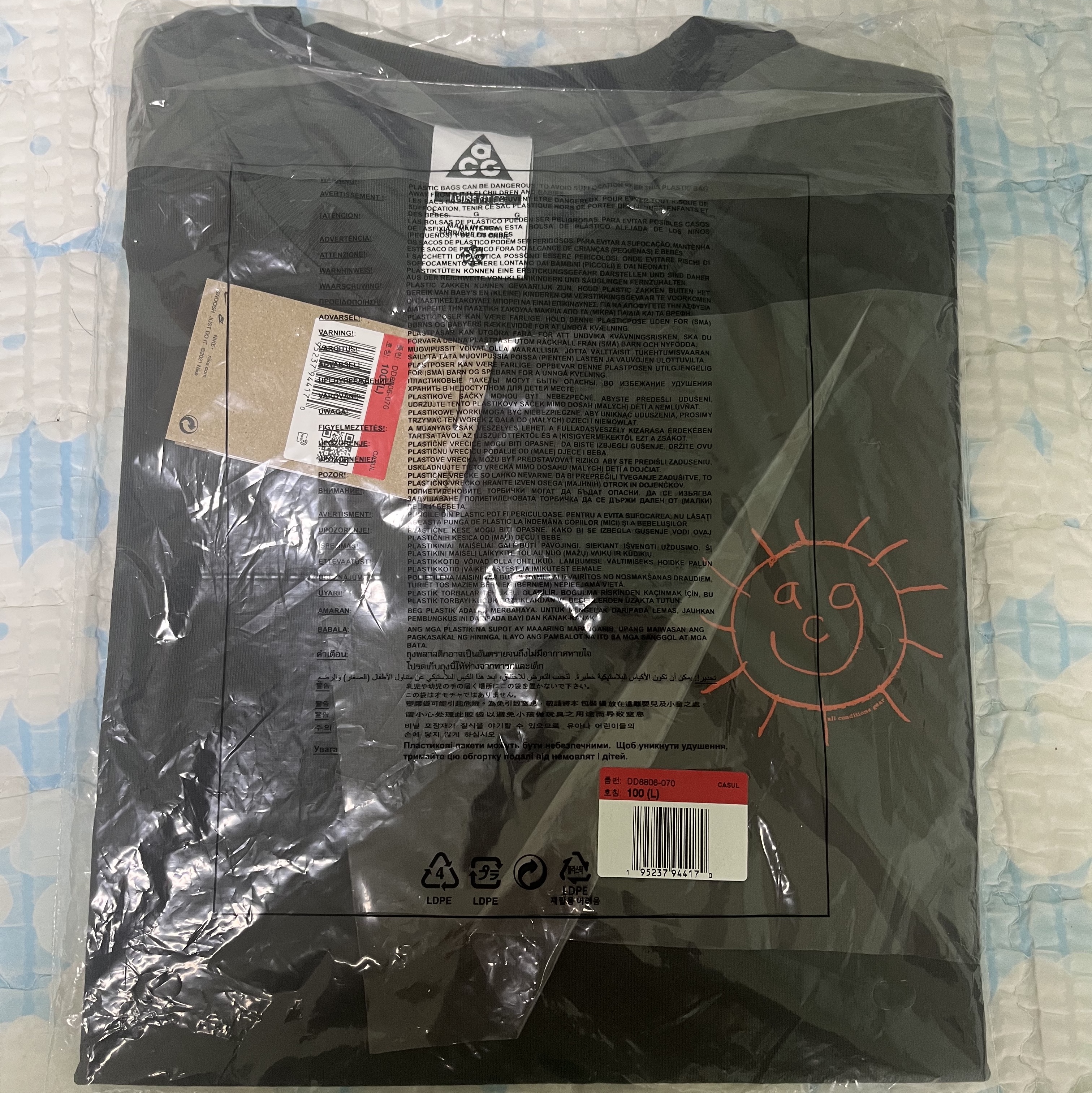 Nike ACG Sunshine T-Shirt Dark Smoke Grey - Asia 착용 스타일