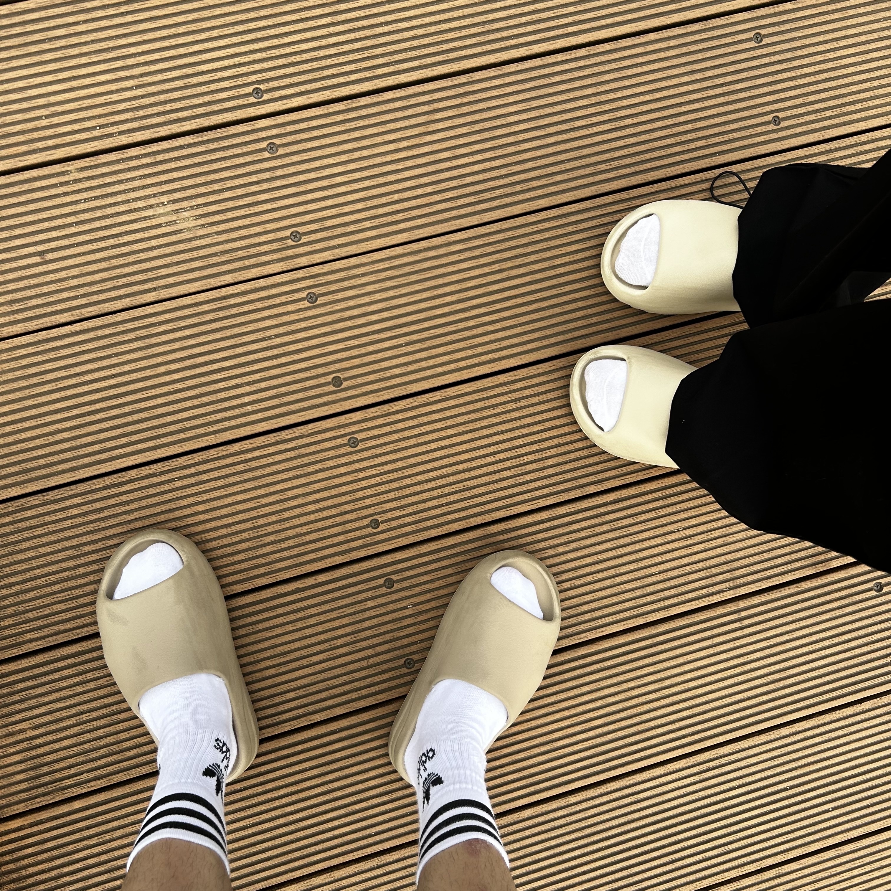 Adidas Yeezy Slide Bone 2022/2023, Adidas Yeezy Slide Pure - Re-Release Ver. 착용 스타일