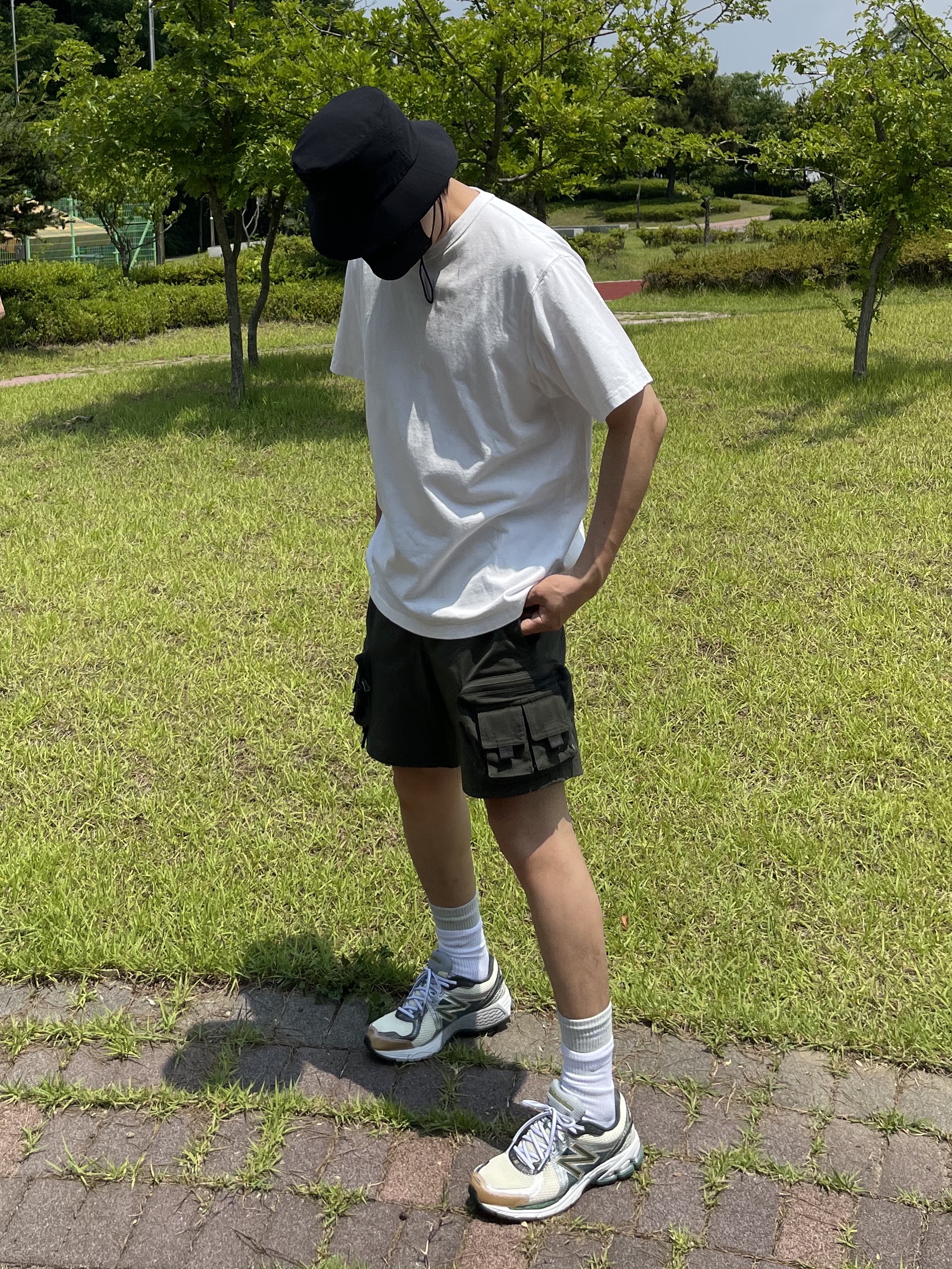 New Balance x Aime Leon Dore 860v2 Green, Nike ACG Cargo Shorts Sequoia - Asia 착용 스타일 - 1