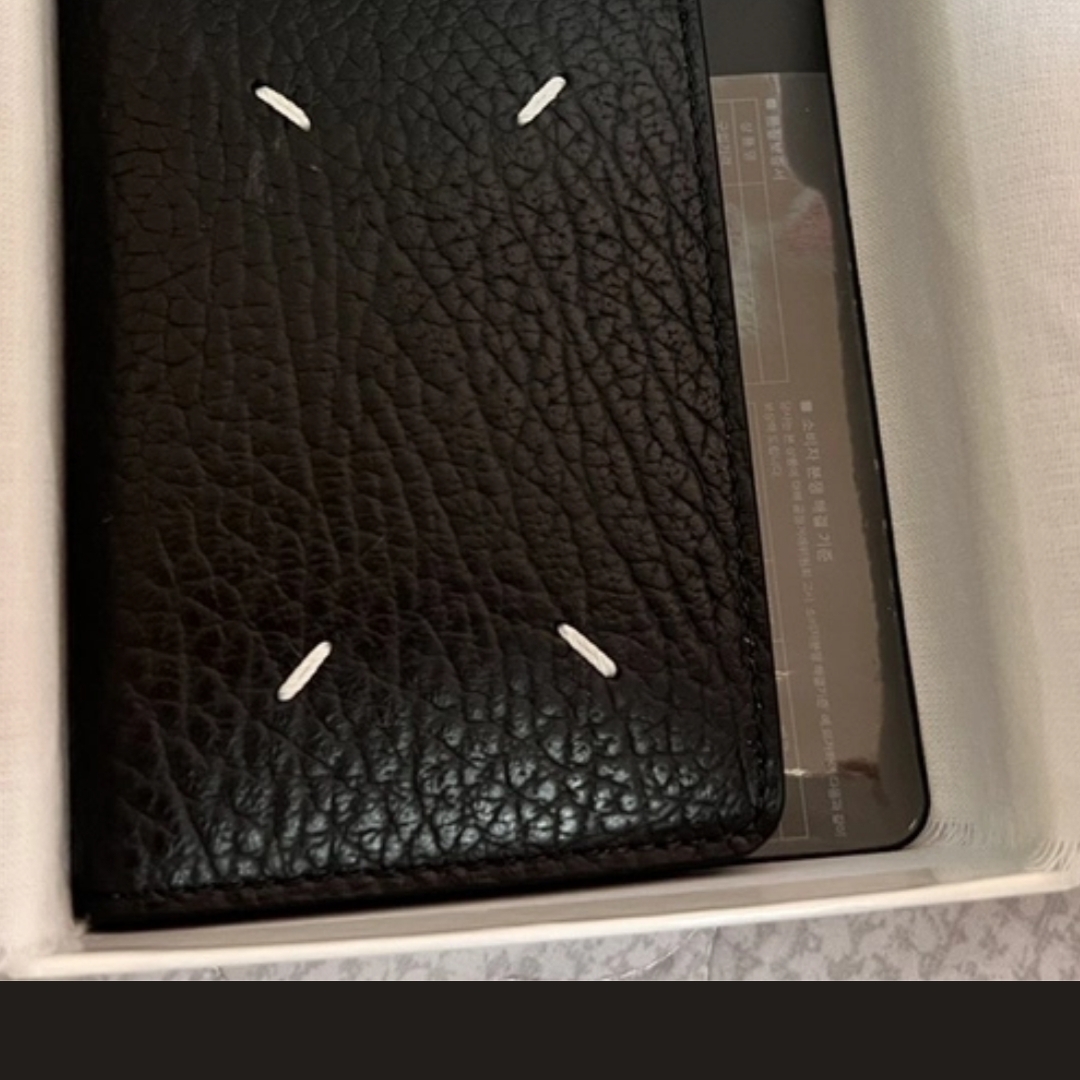 Maison Margiela Bovine Leather Card Holder Black 착용 스타일