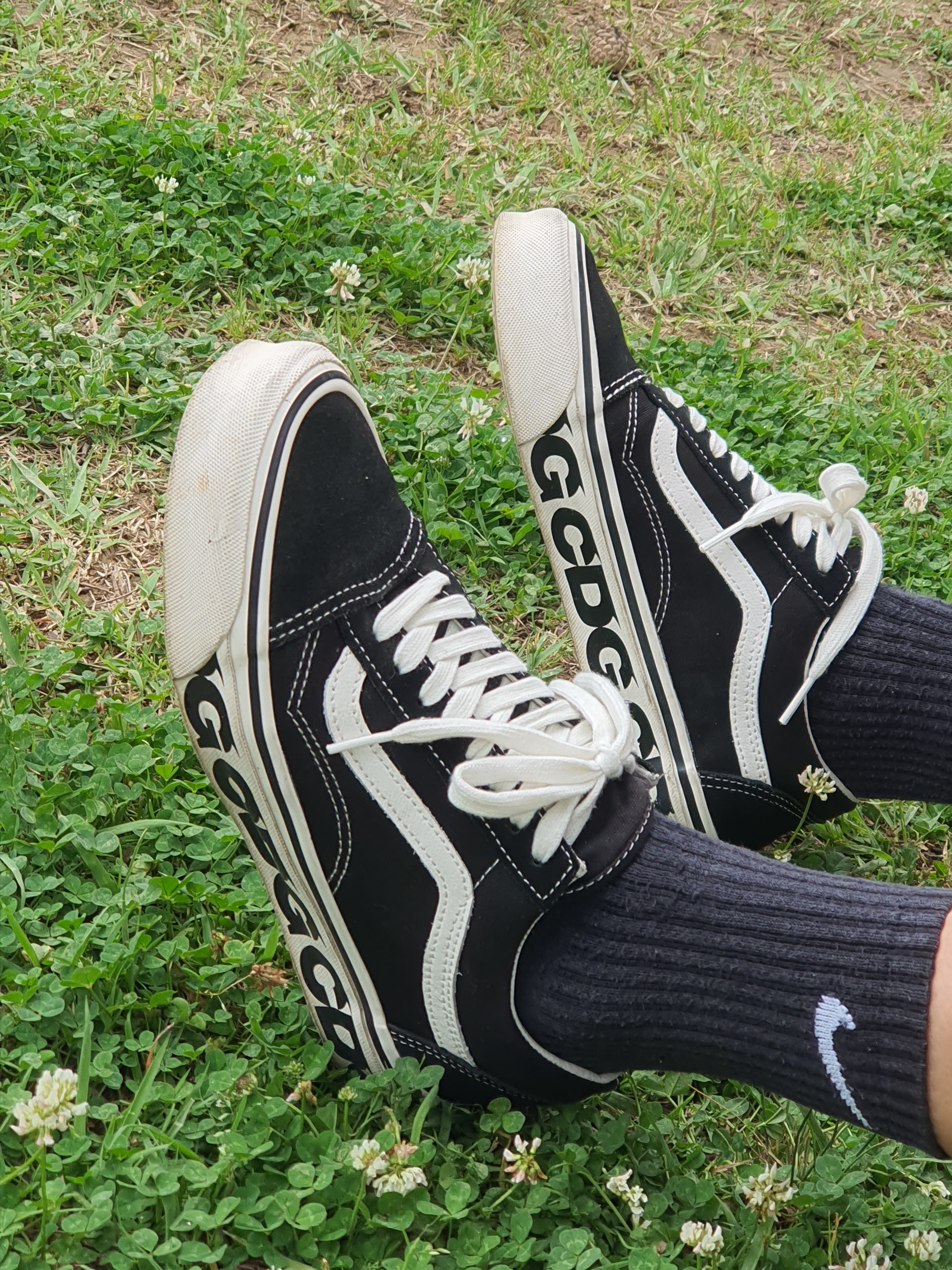 Vans Vault x CDG OG Old Skool LX Side Wall 착용 스타일