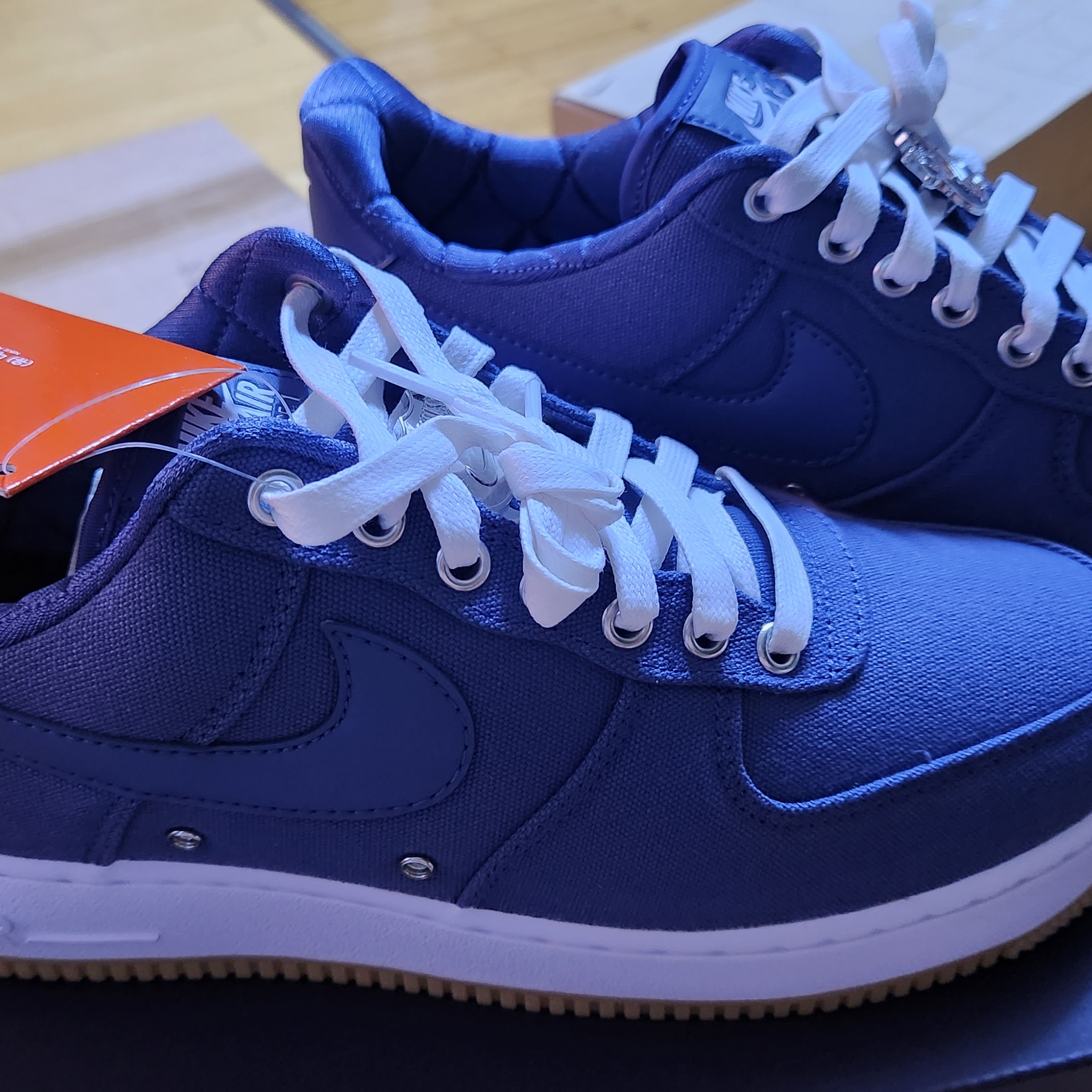 Nike Air Force 1 Low West Coast 착용 스타일 - 3
