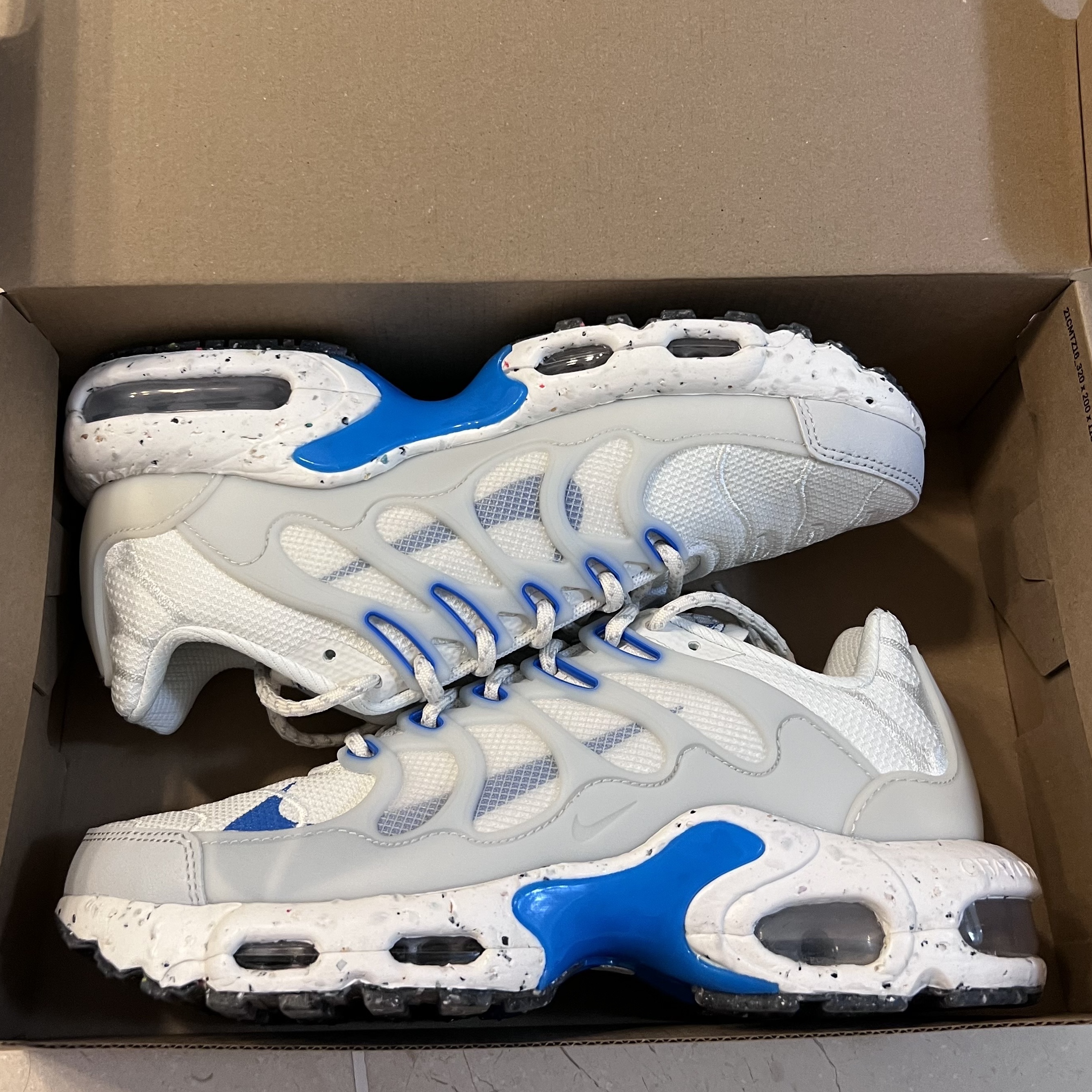 Nike Air Max Terrascape Plus White Pure Platinum Blue 착용 스타일