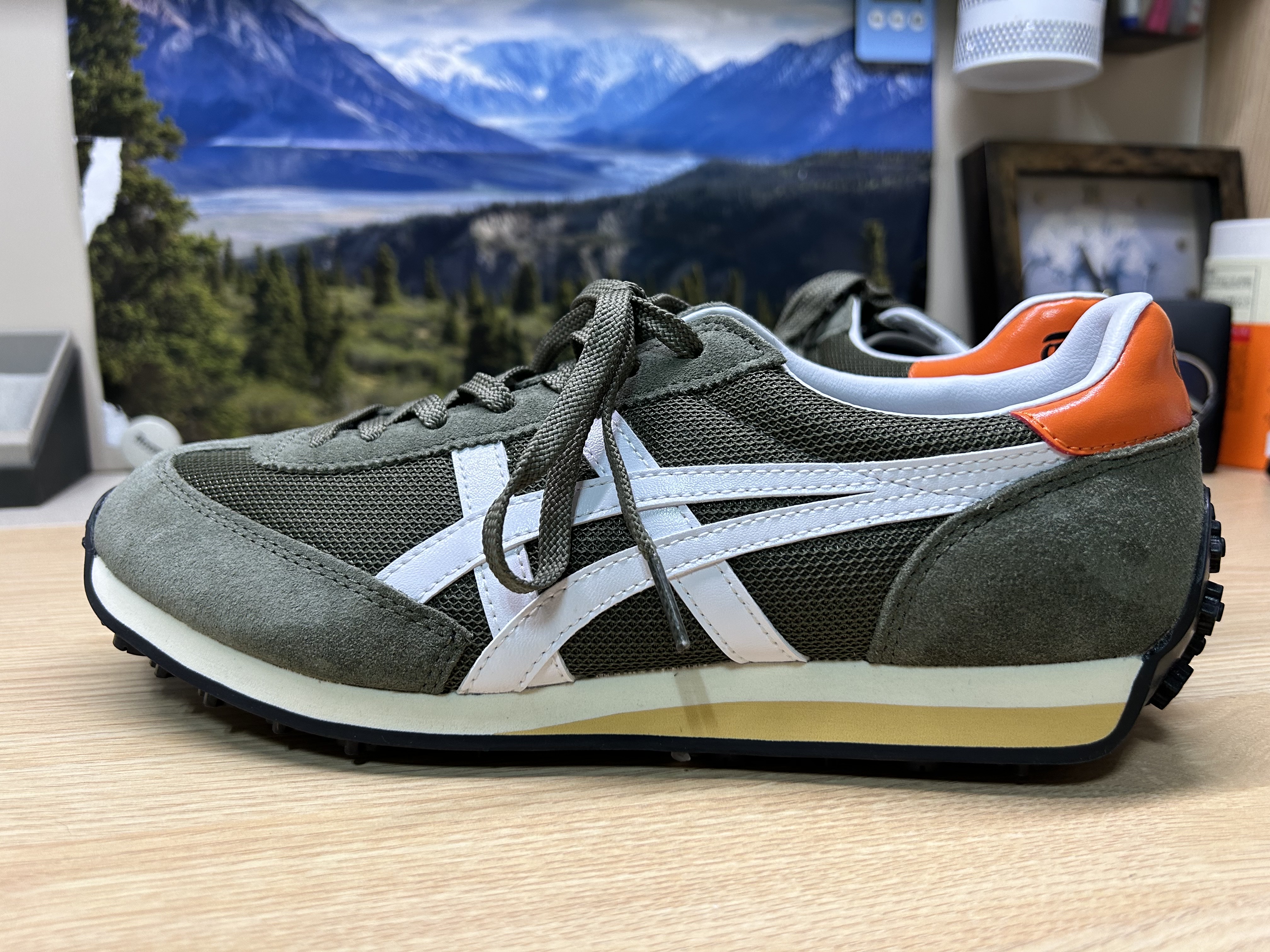 Onitsuka Tiger EDR 78 Piquant Orange, Onitsuka Tiger EDR 78 Black White 착용 스타일 - 3