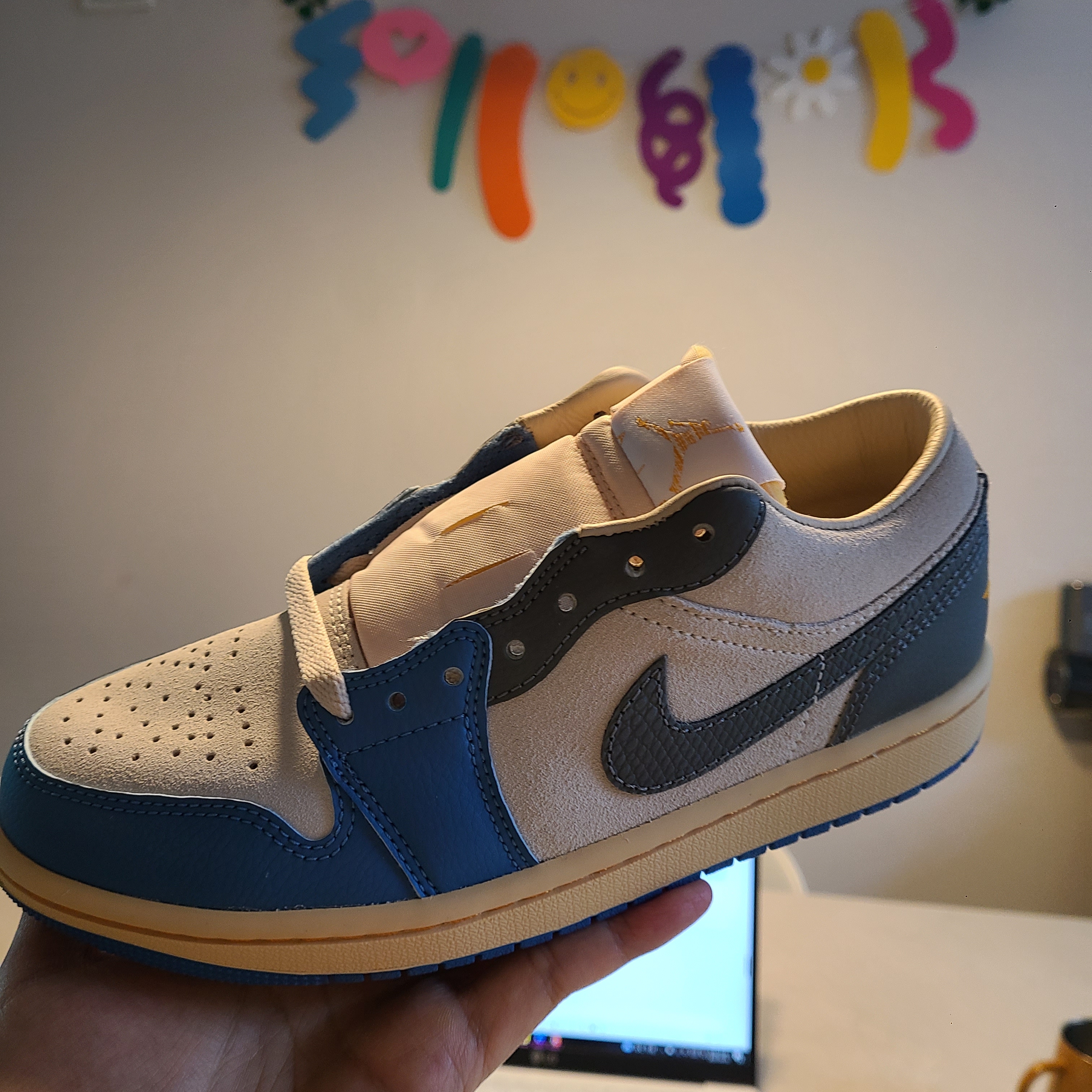 Jordan 1 Low SE Tokyo 96 착용 스타일
