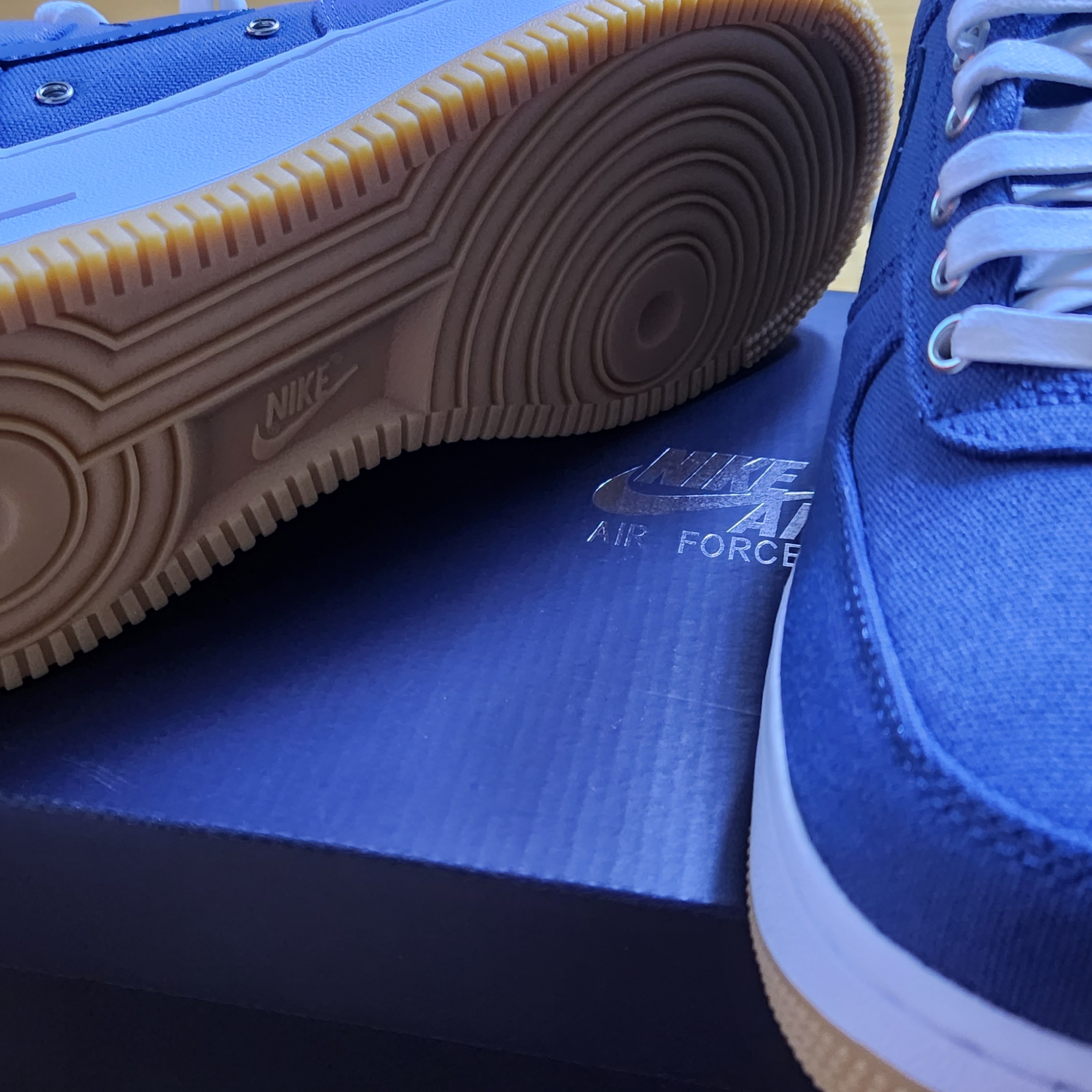 Nike Air Force 1 Low West Coast 착용 스타일 - 4