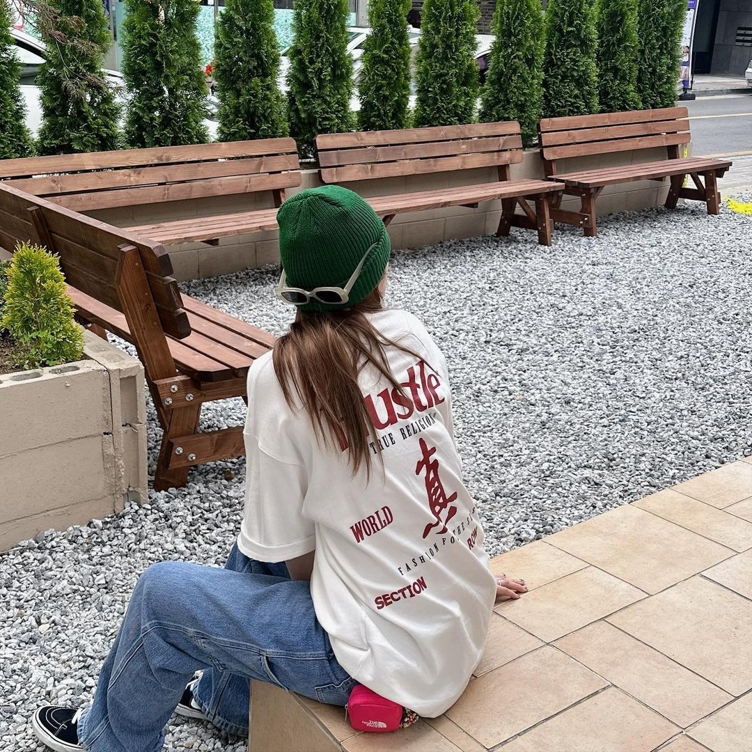 True Religion Hustle T-Shirt White, True Religion Hustle T-Shirt Melange Grey 착용 스타일