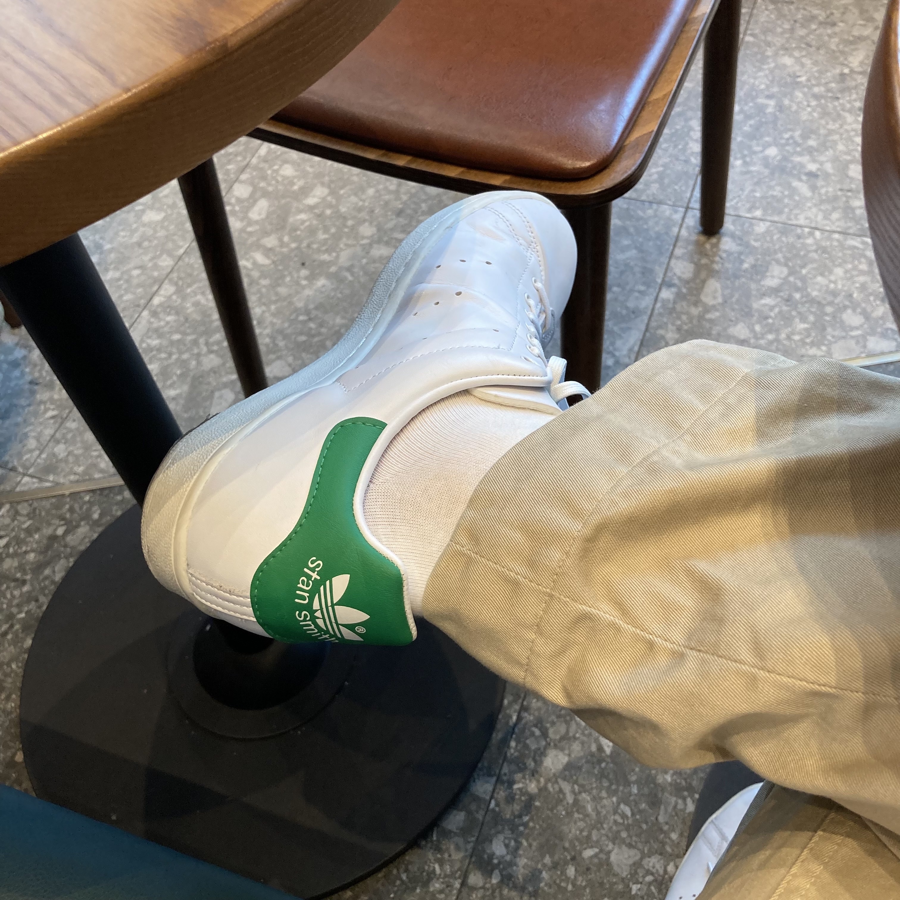 Adidas Stan Smith 80s Cloud White Green 착용 스타일 - 2